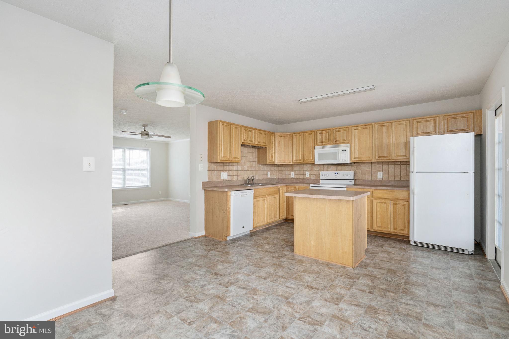 CHARLESTOWN COMMONS - Residential