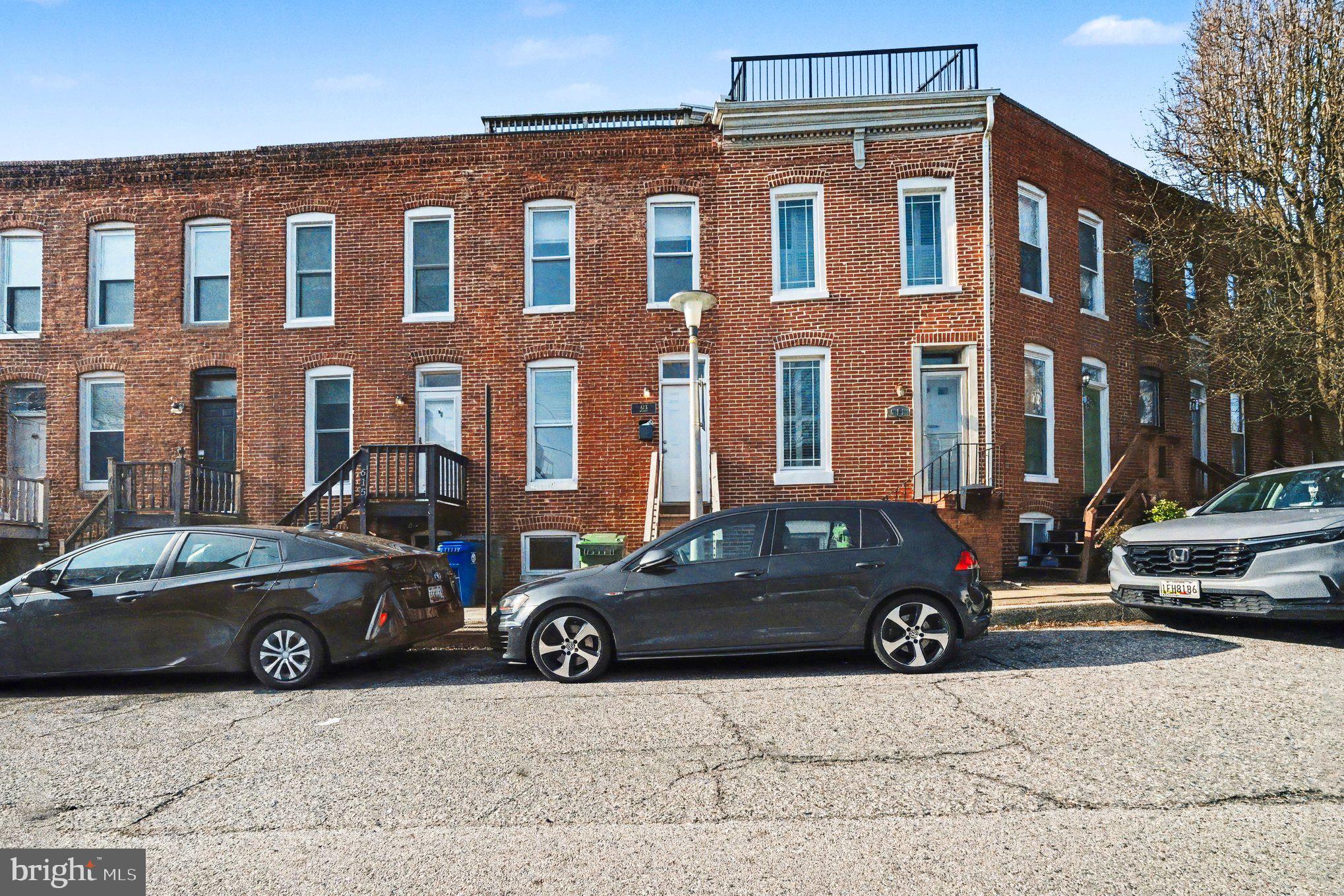613 HARVEY STREET