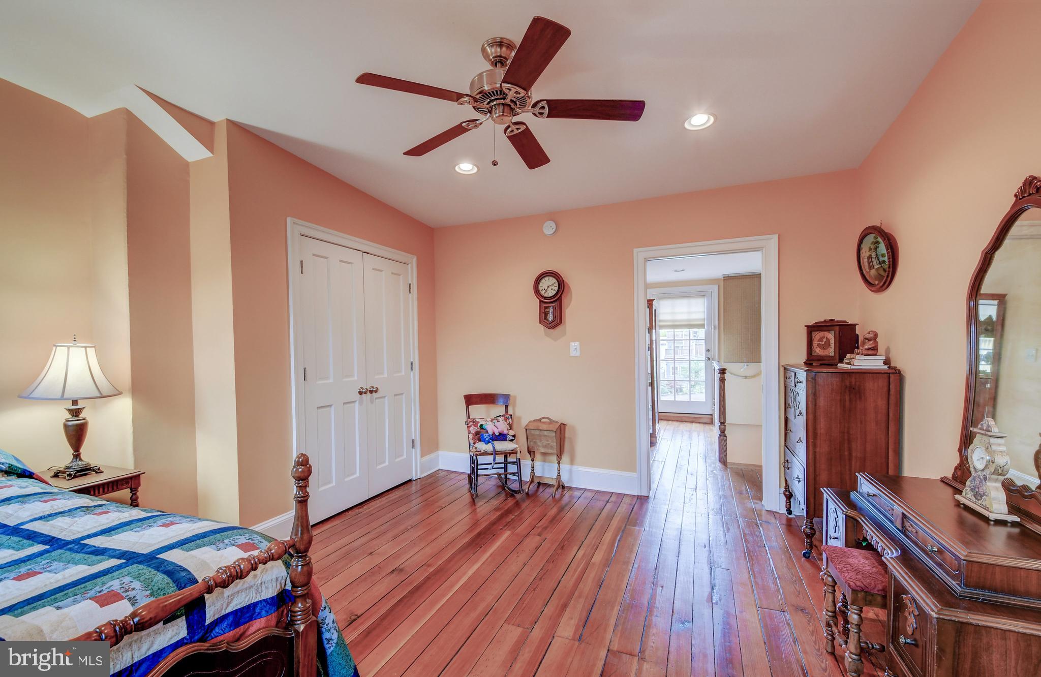 BUTCHER'S HILL - Residential