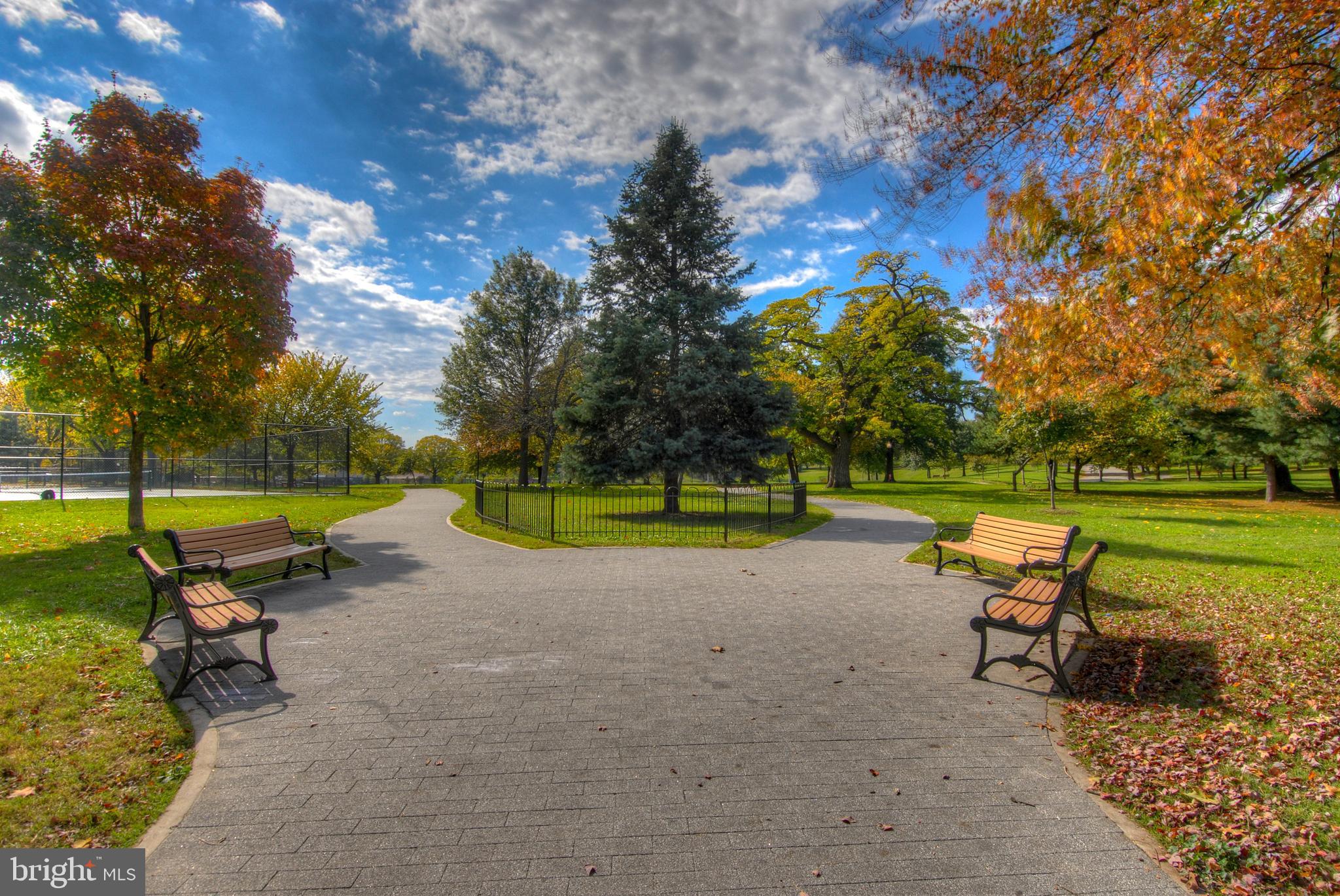 BUTCHER'S HILL - Residential