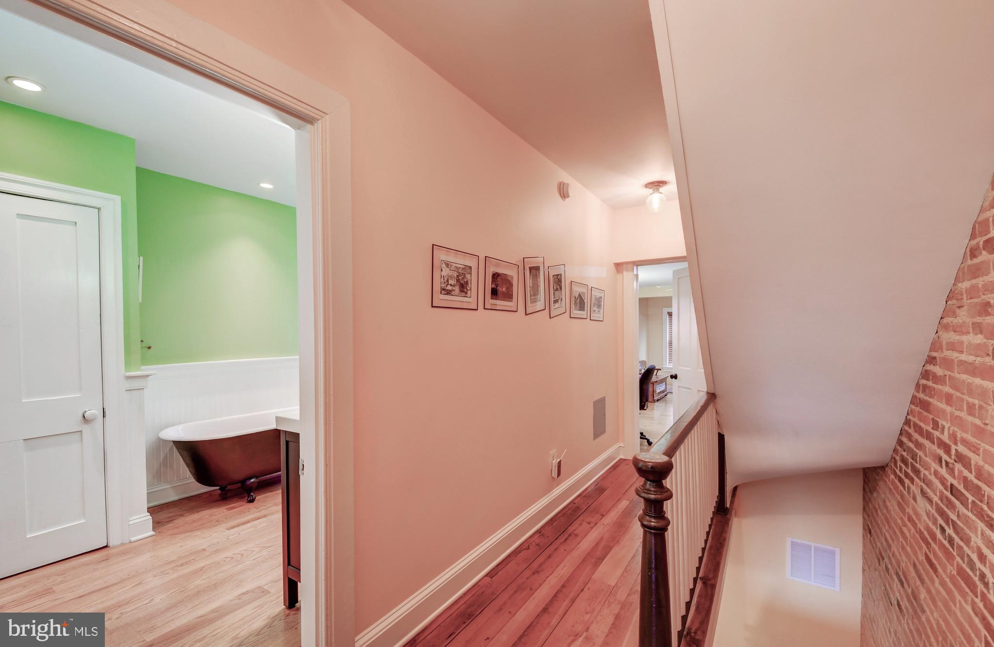 BUTCHER'S HILL - Residential