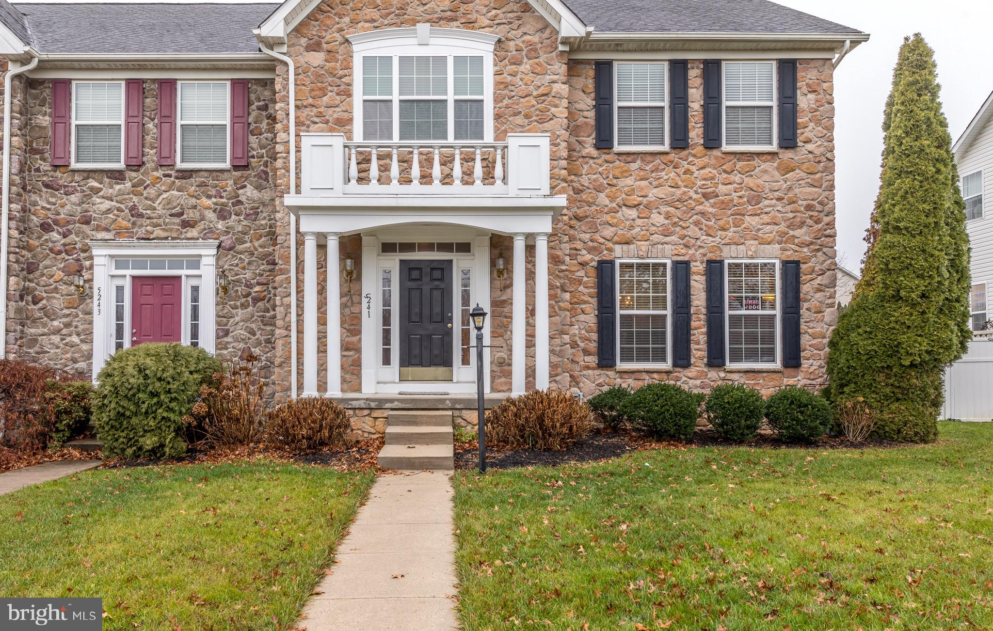 ORCHARD CROSSING - Residential