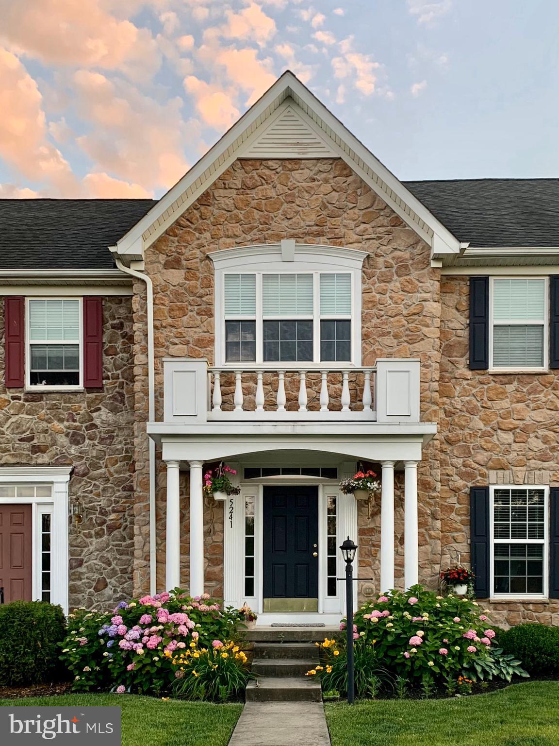 ORCHARD CROSSING - Residential