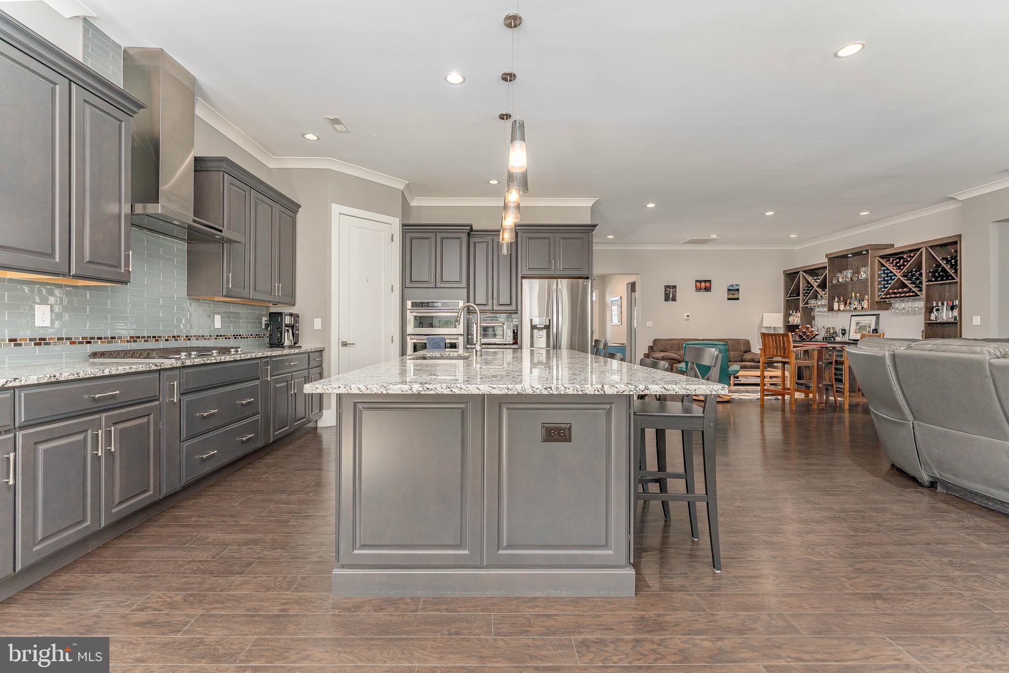 REGENCY AT KIMBER GL - Residential