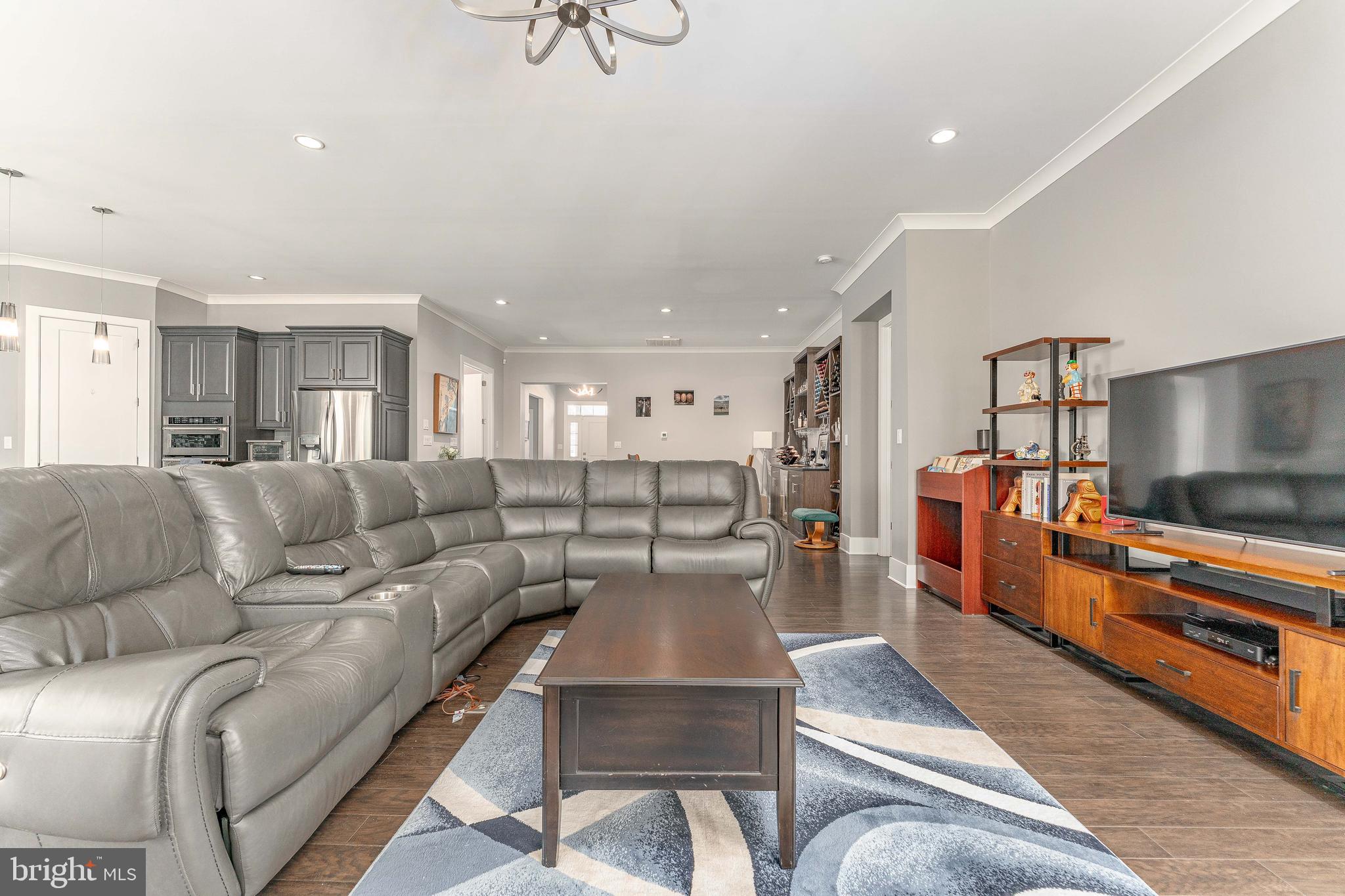 REGENCY AT KIMBER GL - Residential