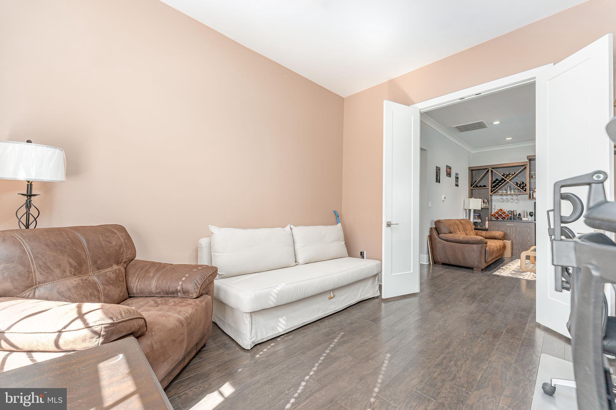 REGENCY AT KIMBER GL - Residential