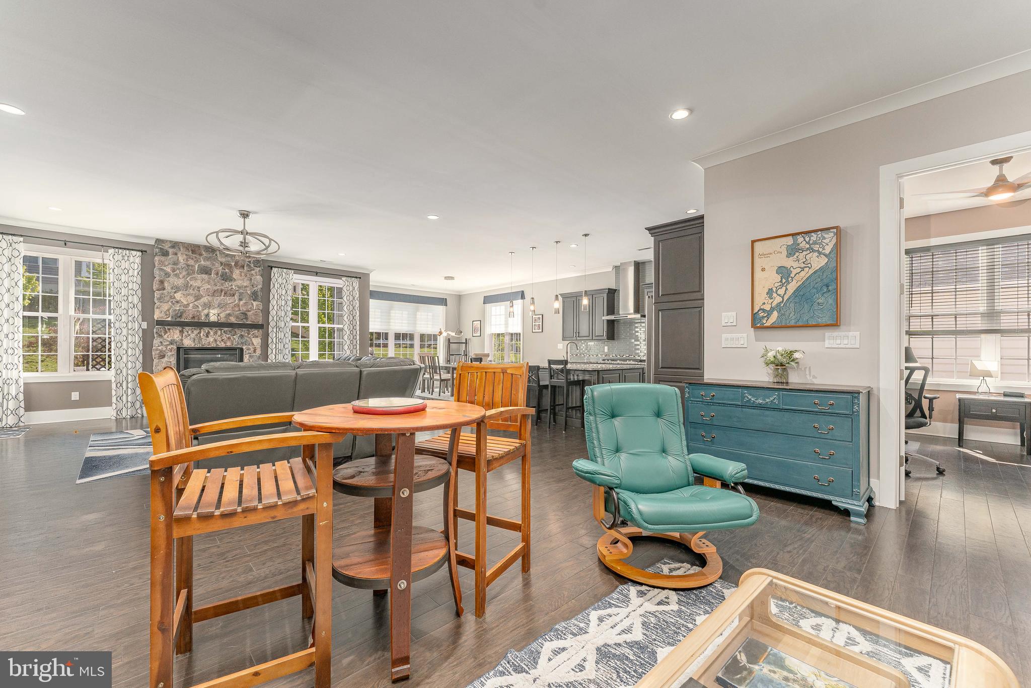 REGENCY AT KIMBER GL - Residential