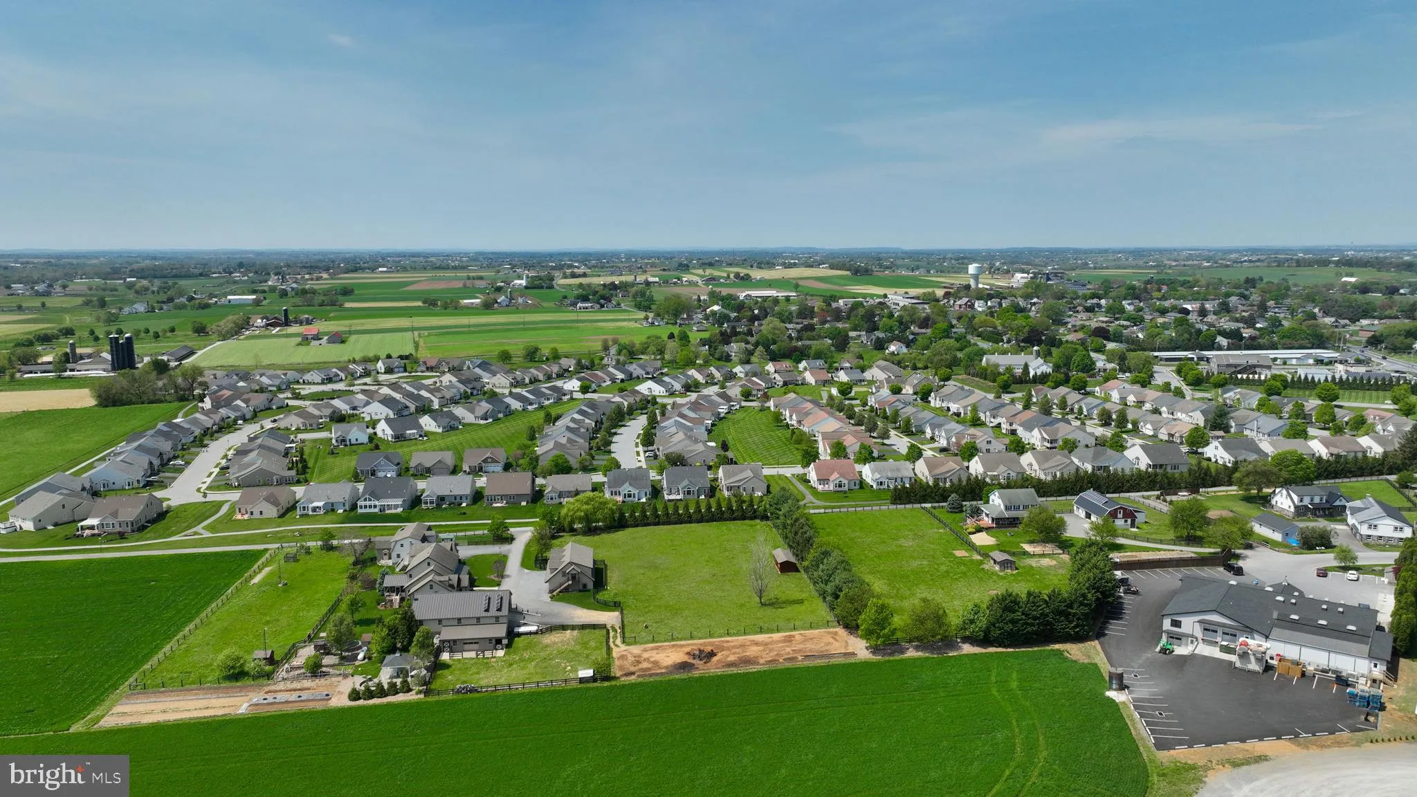 Gordonville, Pennsylvania 17529, United States, 3 Bedrooms Bedrooms, ,2 BathroomsBathrooms,Residential,Pending,123388