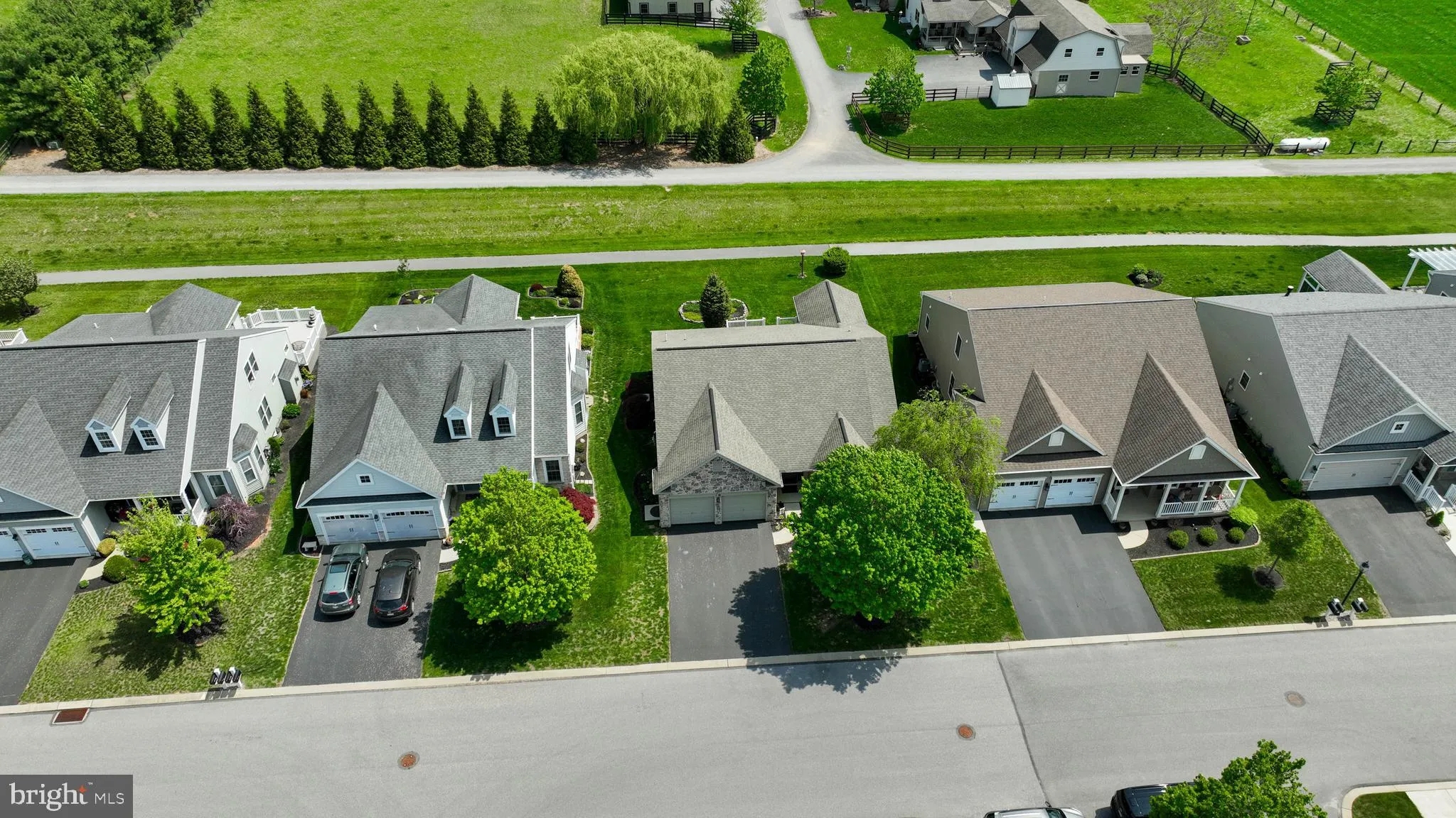 Gordonville, Pennsylvania 17529, United States, 3 Bedrooms Bedrooms, ,2 BathroomsBathrooms,Residential,Pending,123388