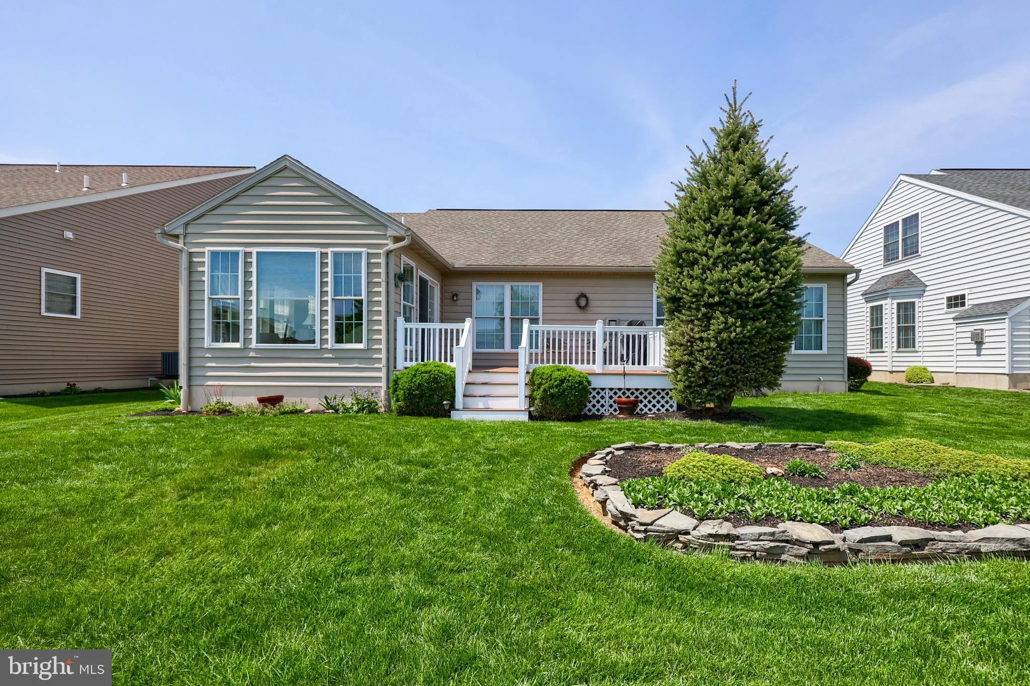 Gordonville, Pennsylvania 17529, United States, 3 Bedrooms Bedrooms, ,2 BathroomsBathrooms,Residential,Pending,123388