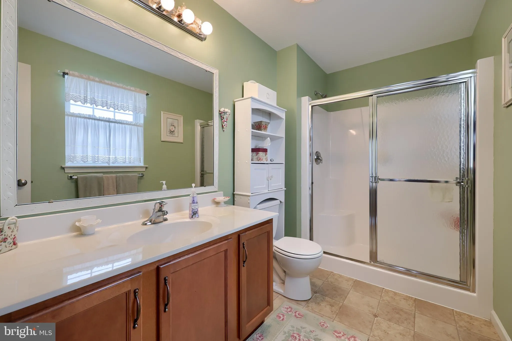 Gordonville, Pennsylvania 17529, United States, 3 Bedrooms Bedrooms, ,2 BathroomsBathrooms,Residential,Pending,123388