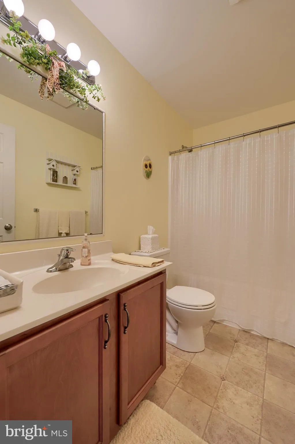 Gordonville, Pennsylvania 17529, United States, 3 Bedrooms Bedrooms, ,2 BathroomsBathrooms,Residential,Pending,123388