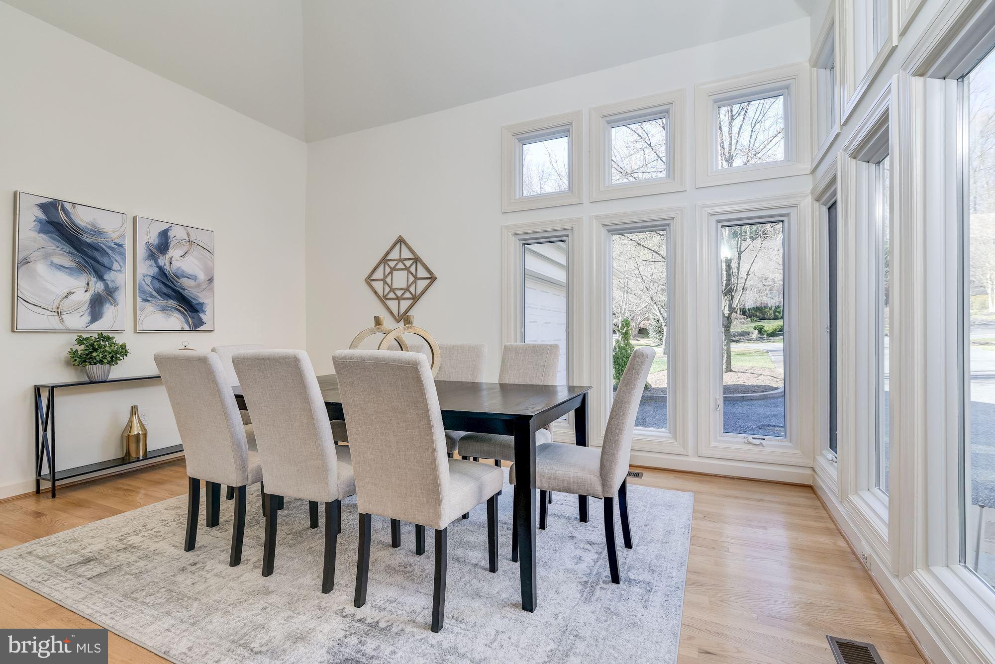 CARDEROCK SPRINGS - Residential