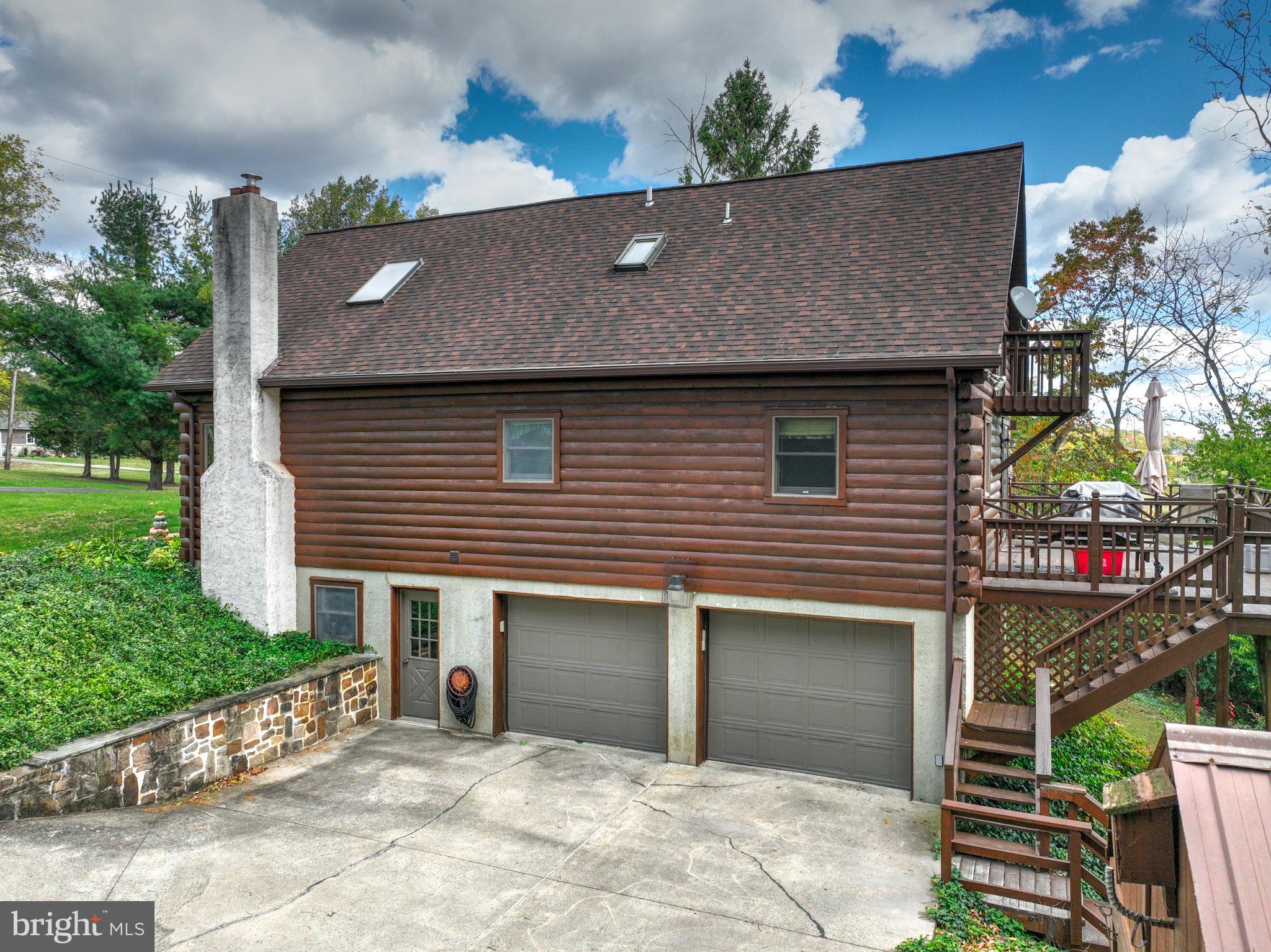 430 W GIRL SCOUT ROAD