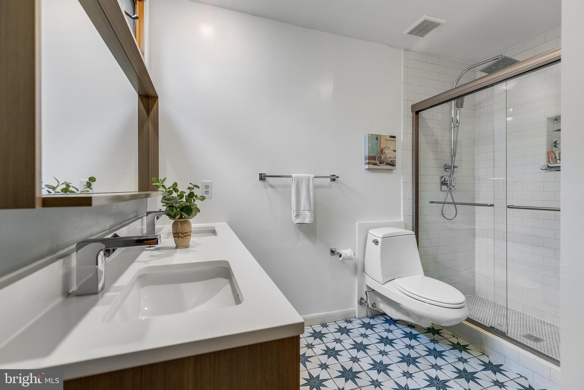 BEVERLY MANOR - Residential