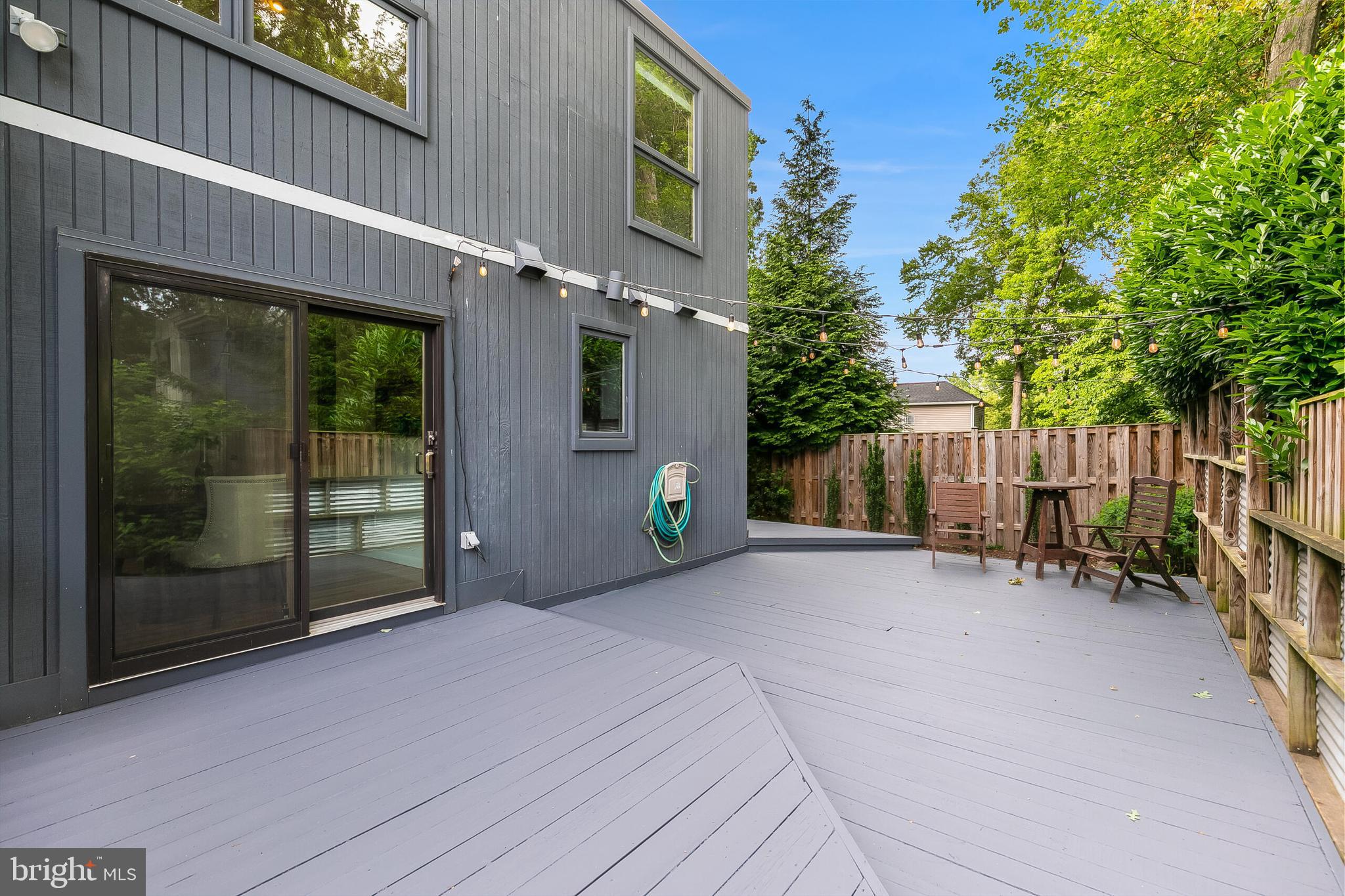 BEVERLY MANOR - Residential