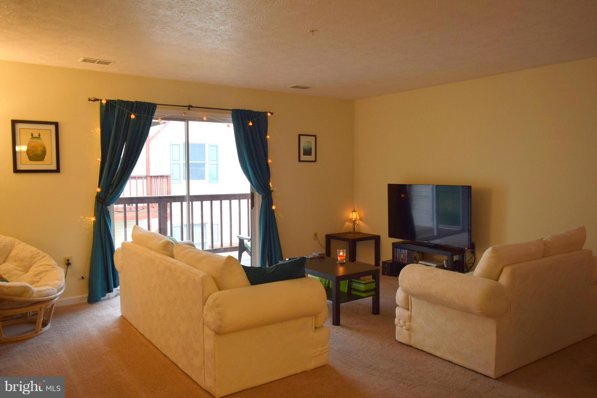 PLEASANT VALLEY EST - Residential