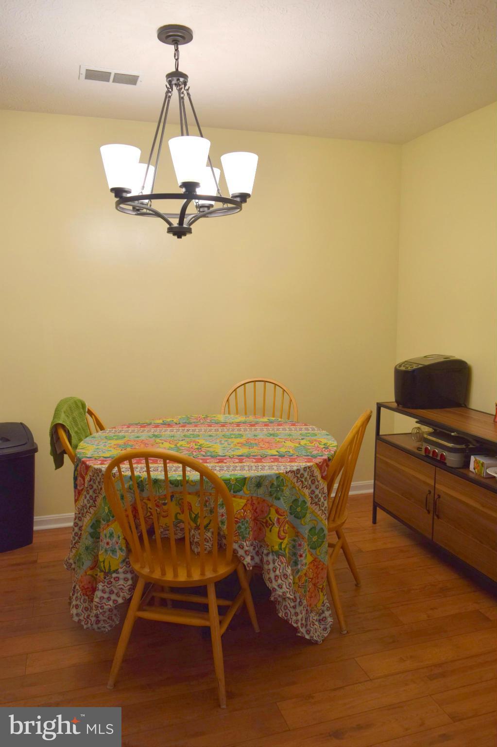 PLEASANT VALLEY EST - Residential