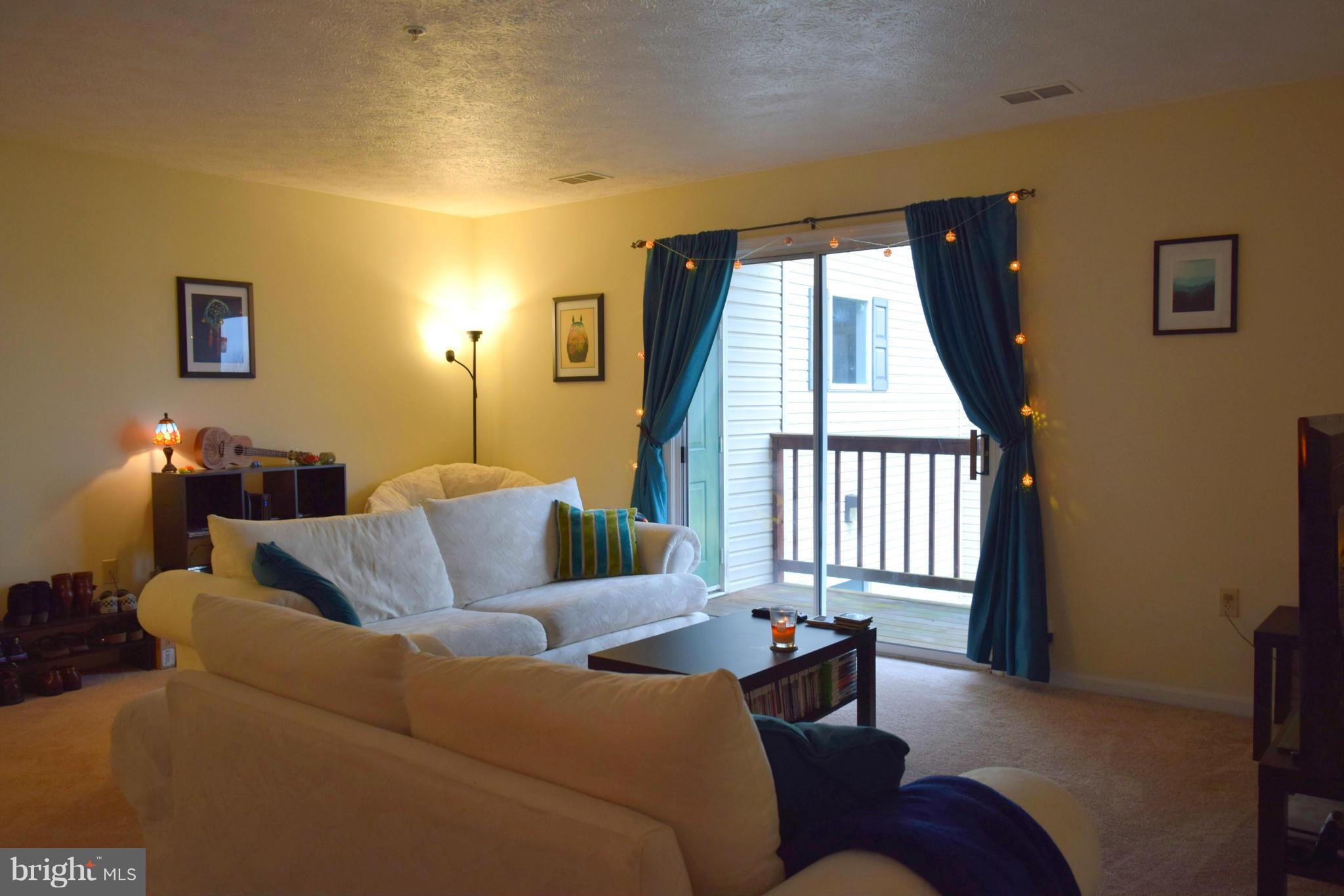 PLEASANT VALLEY EST - Residential