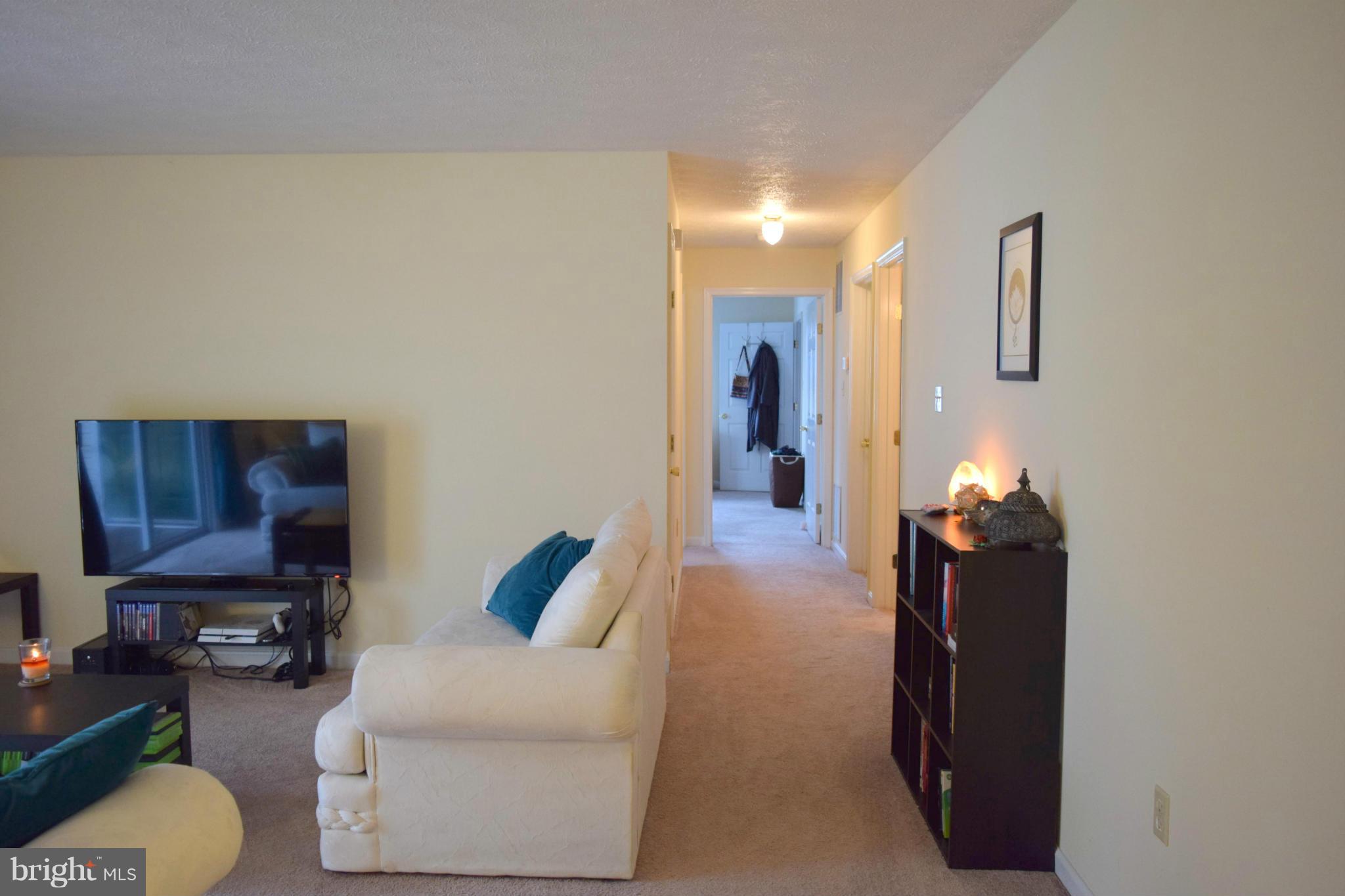 PLEASANT VALLEY EST - Residential