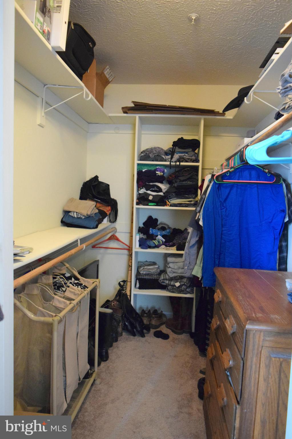 PLEASANT VALLEY EST - Residential