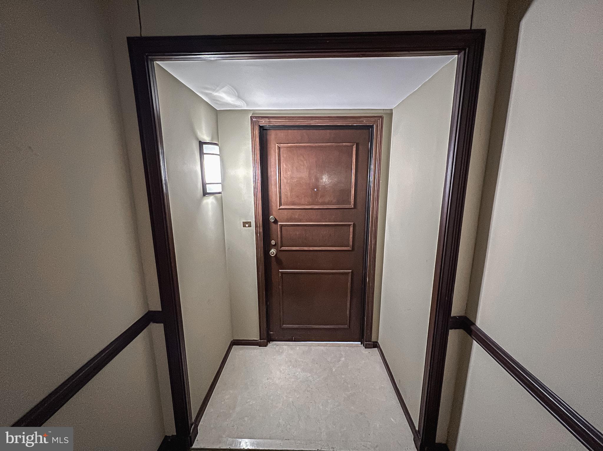 SKYLINE SQUARE CONDO - Residential Lease