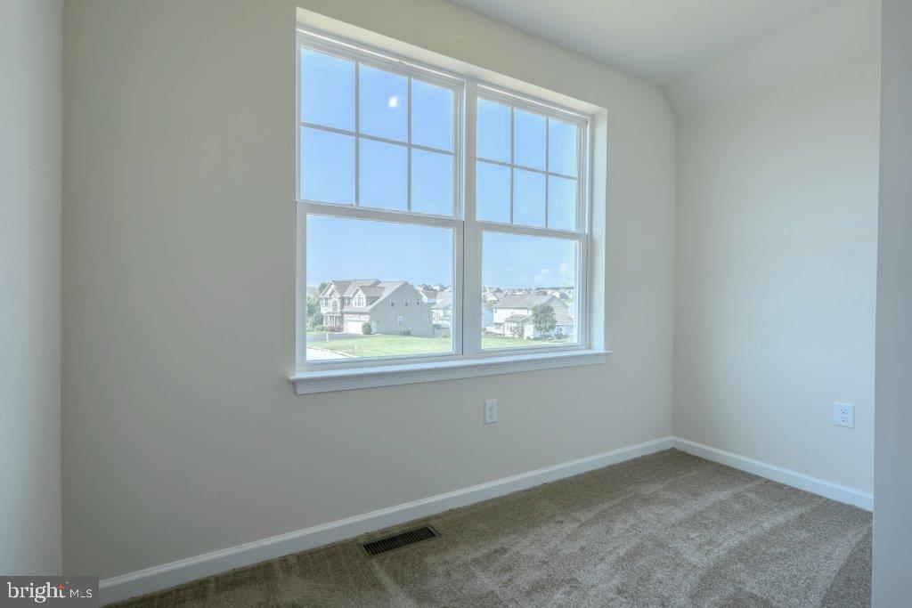 FARM LANE ESTATES - Residential