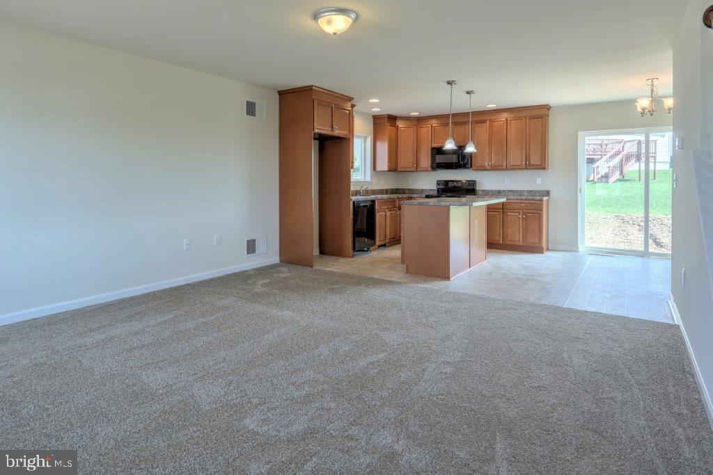 FARM LANE ESTATES - Residential