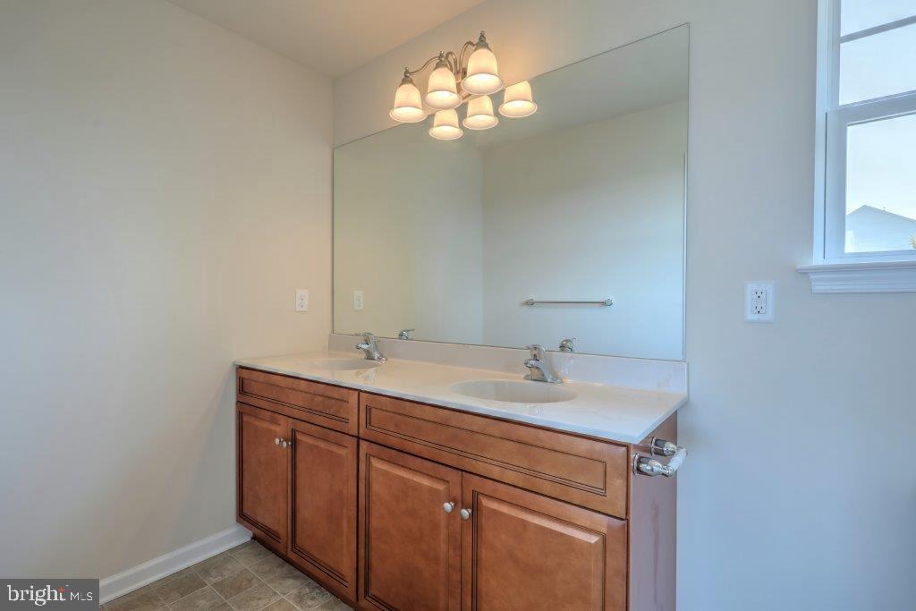 FARM LANE ESTATES - Residential