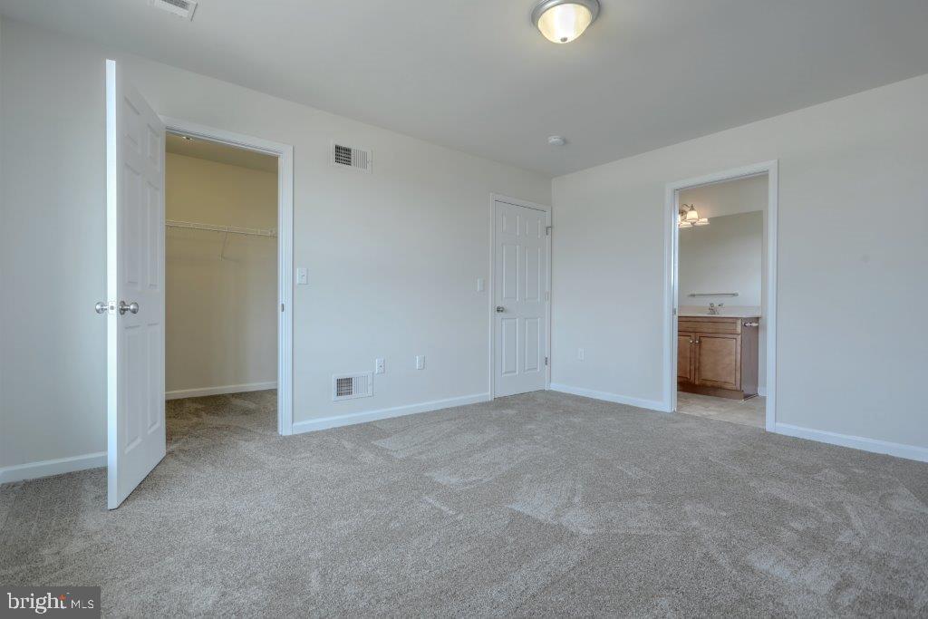 FARM LANE ESTATES - Residential