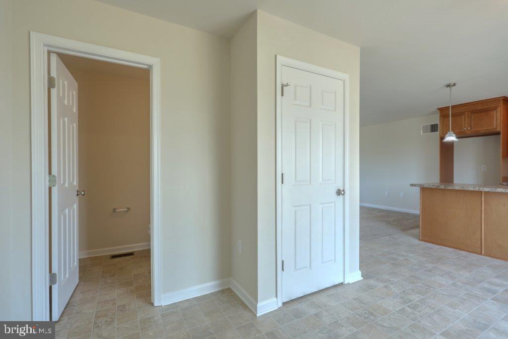 FARM LANE ESTATES - Residential