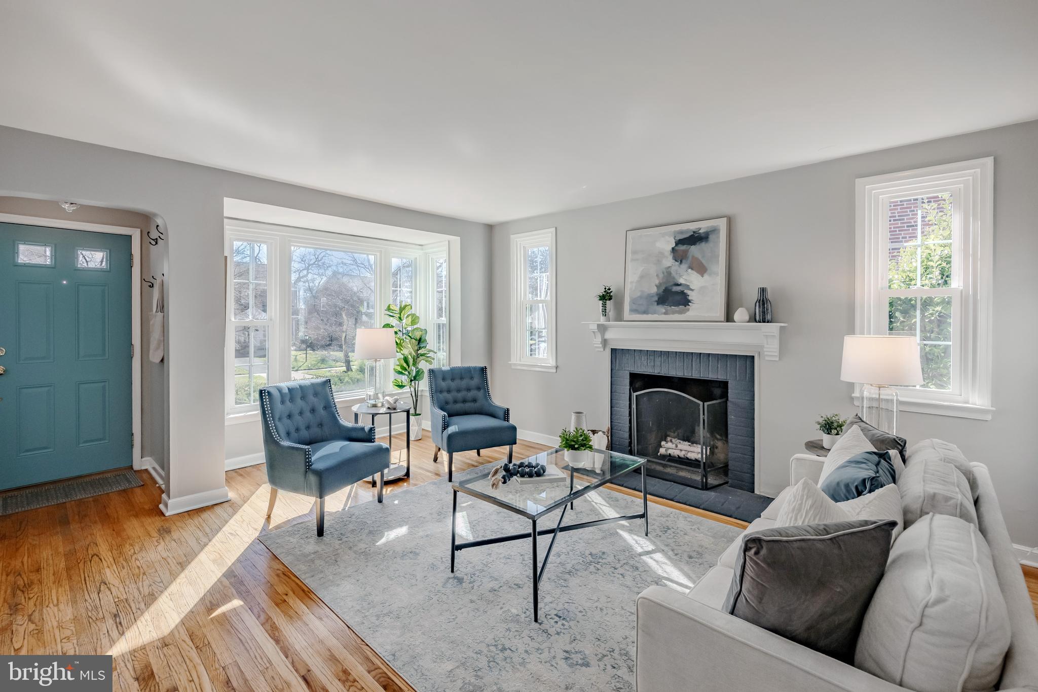 WOODMERE PARK - Residential