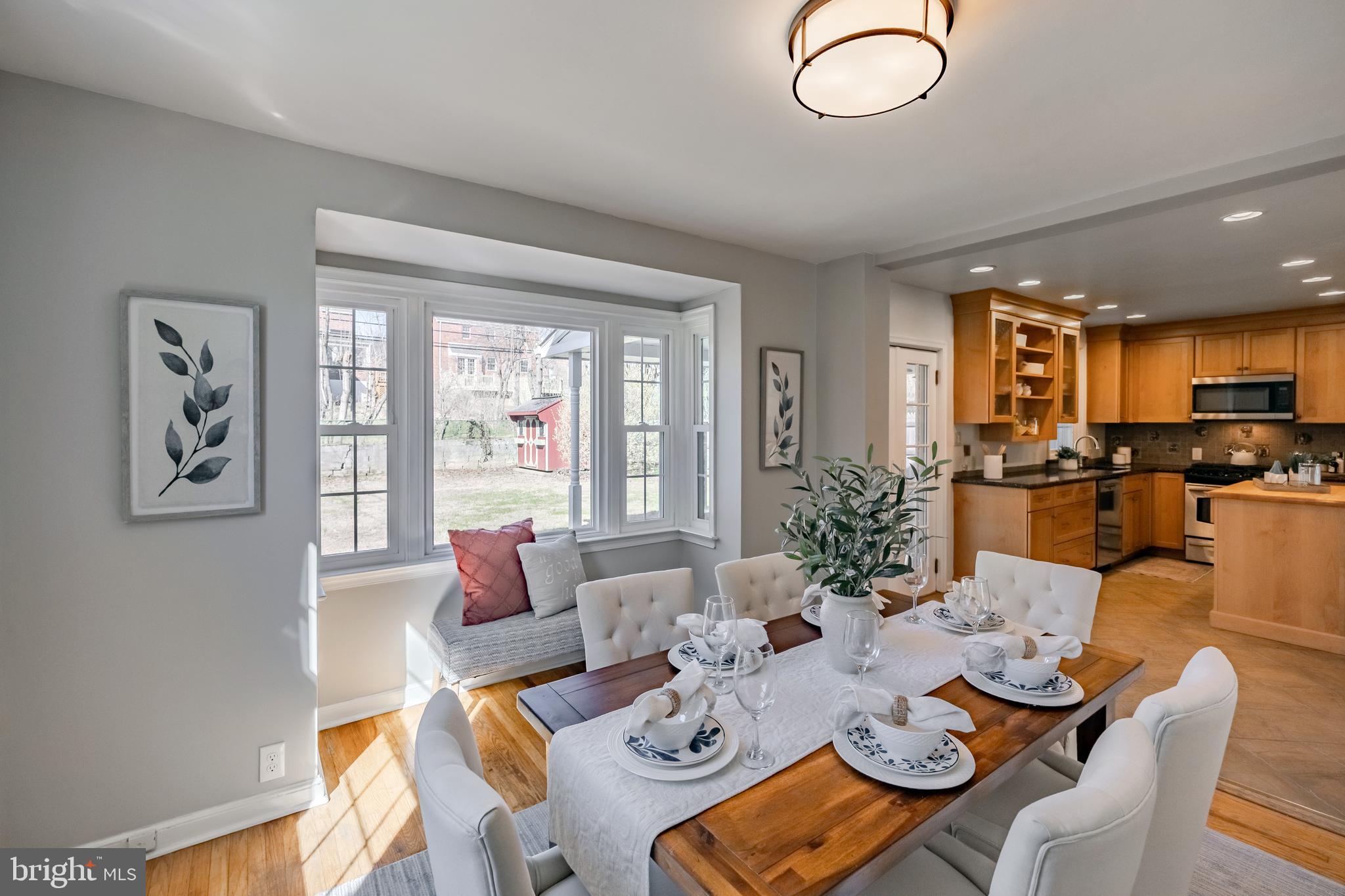 WOODMERE PARK - Residential