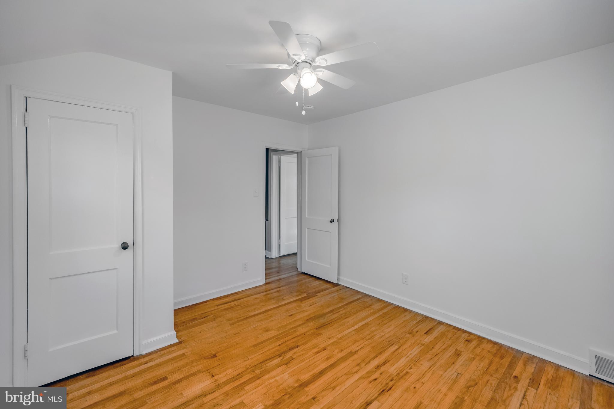 WOODMERE PARK - Residential