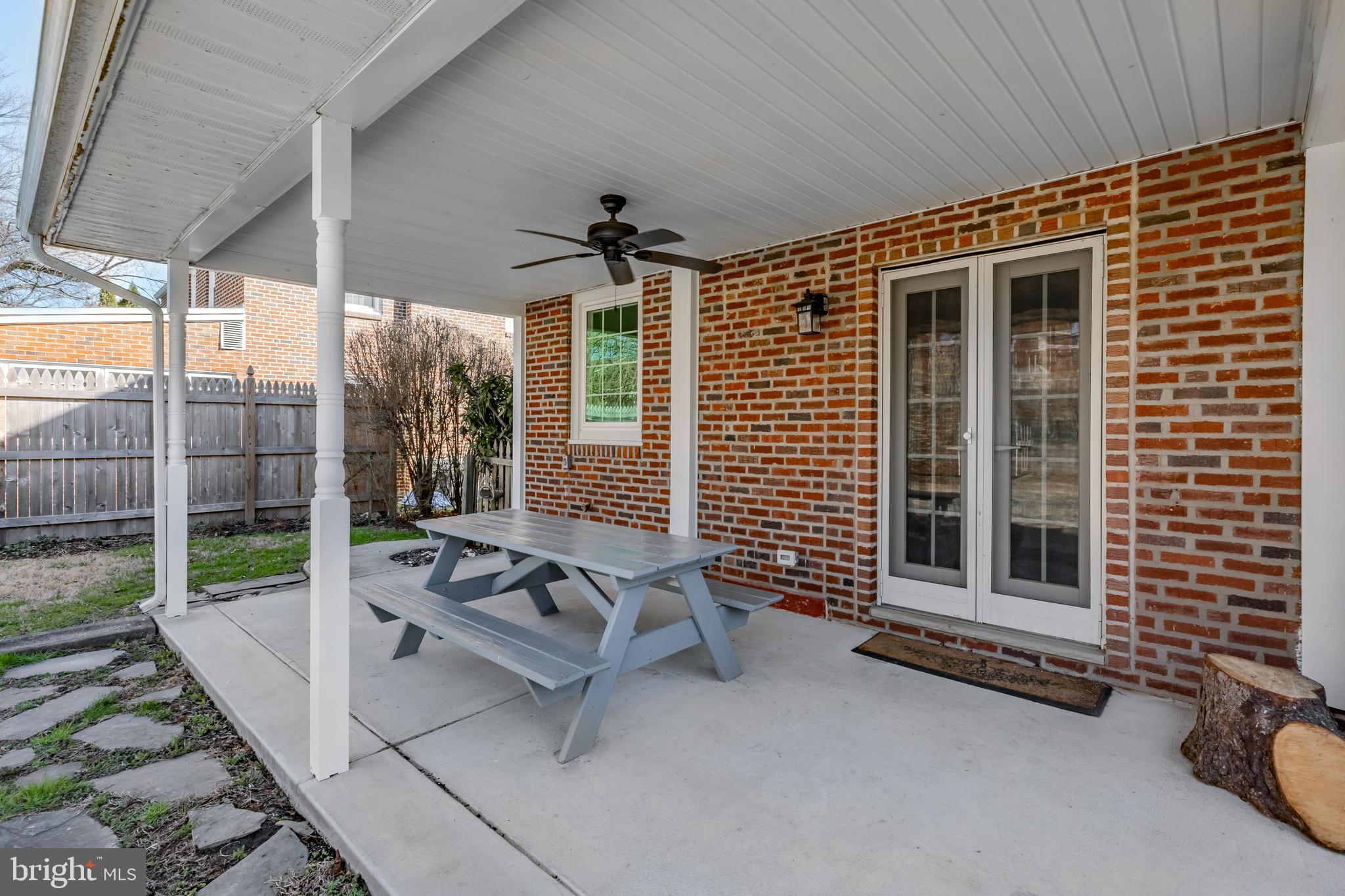 WOODMERE PARK - Residential