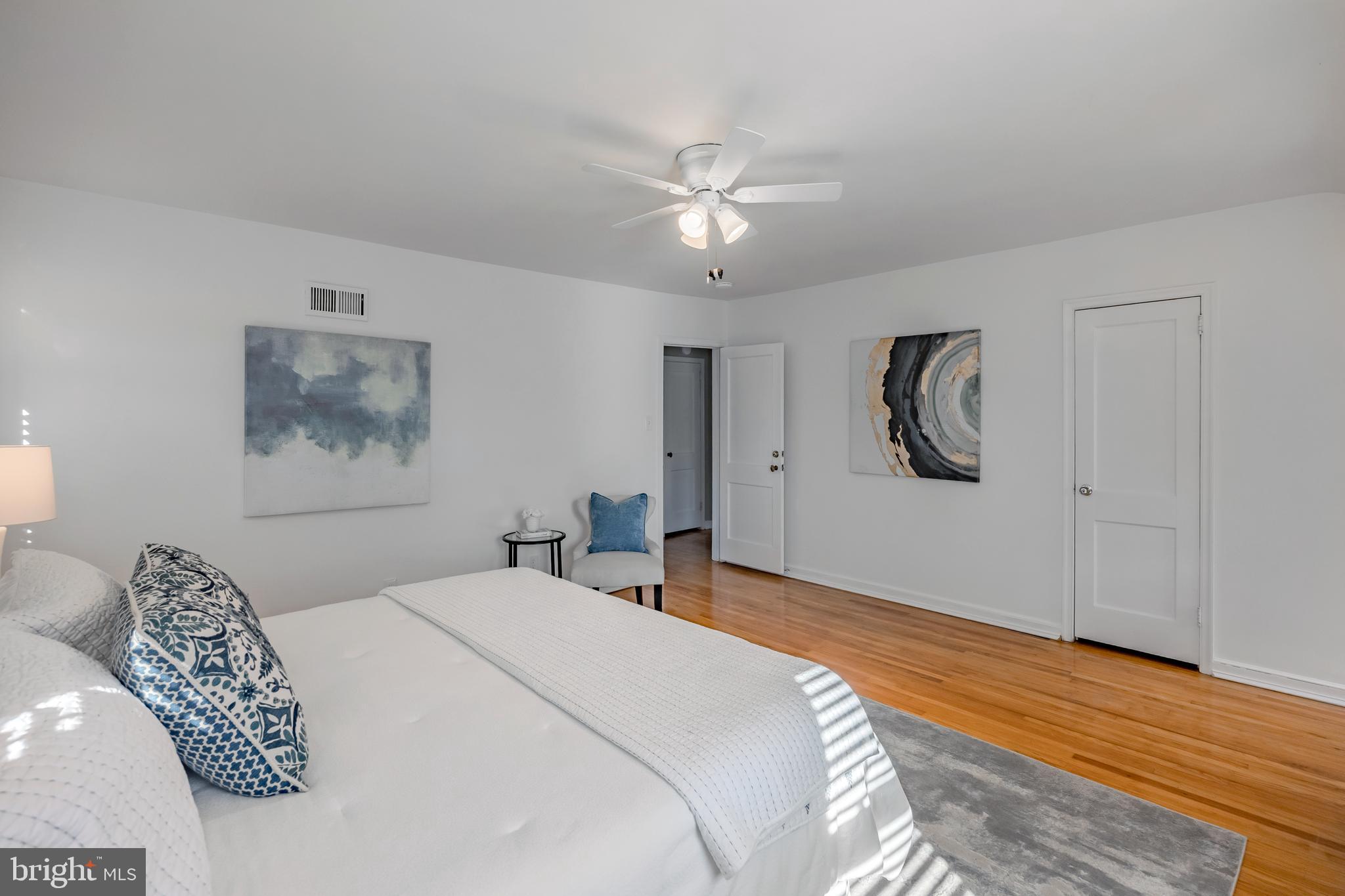 WOODMERE PARK - Residential