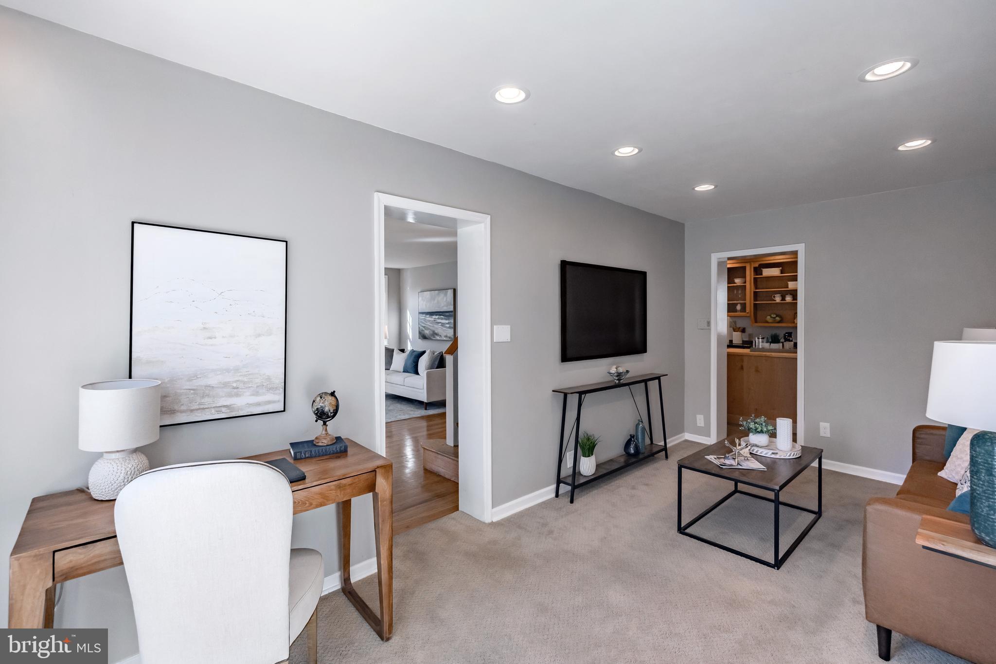 WOODMERE PARK - Residential