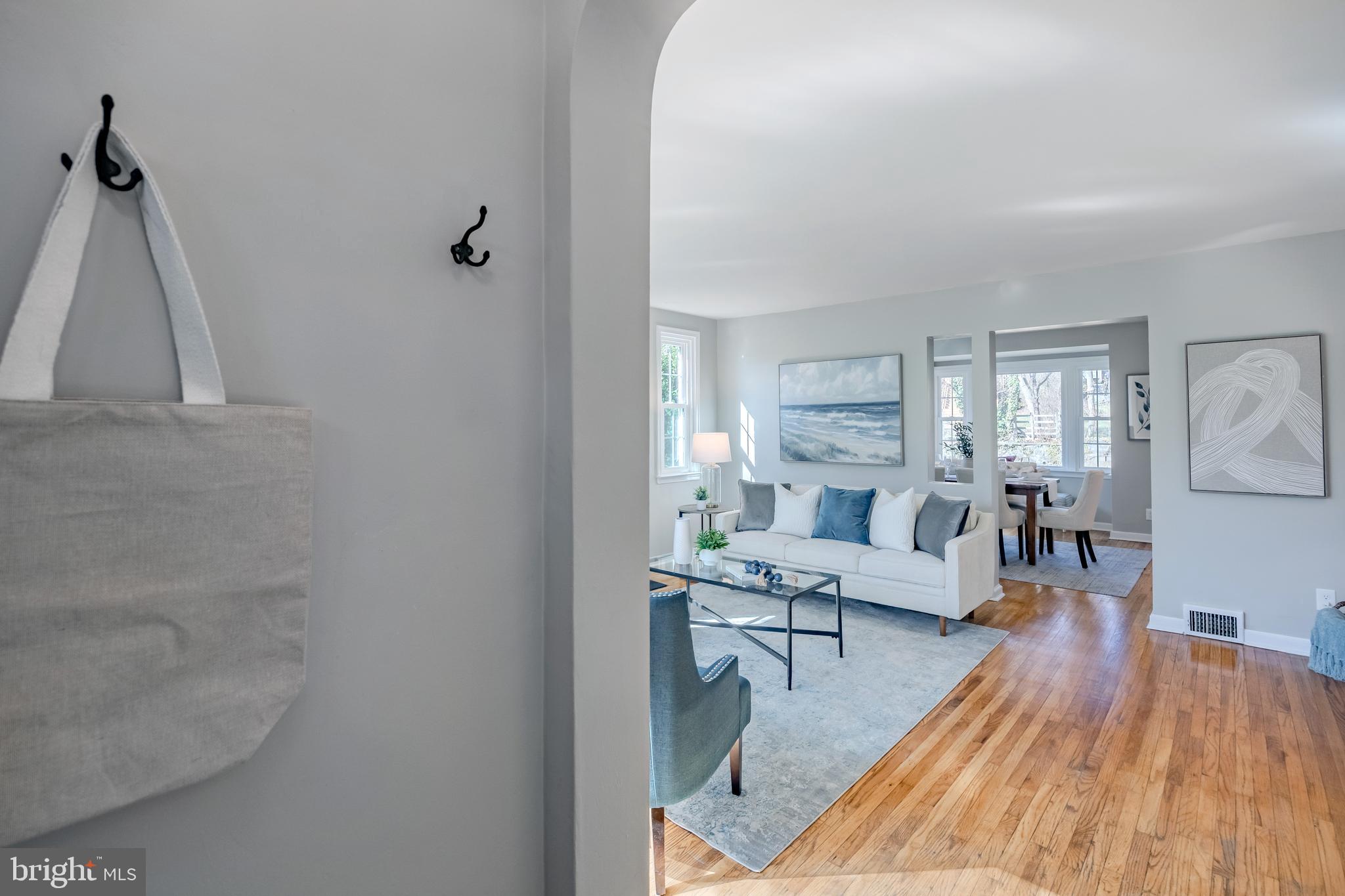 WOODMERE PARK - Residential