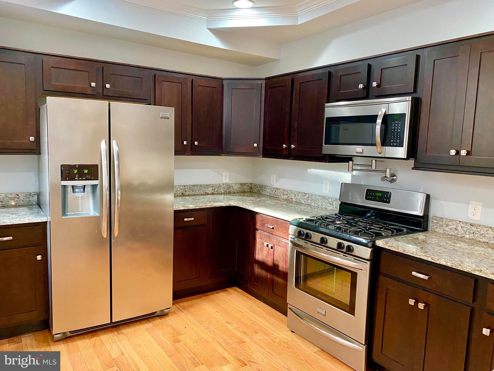 FELLS POINT HISTORIC DISTRICT - Residential Lease