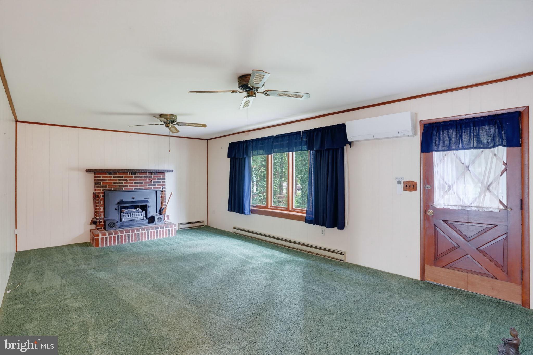 153 BLACKBIRD GREENSPRING ROAD
