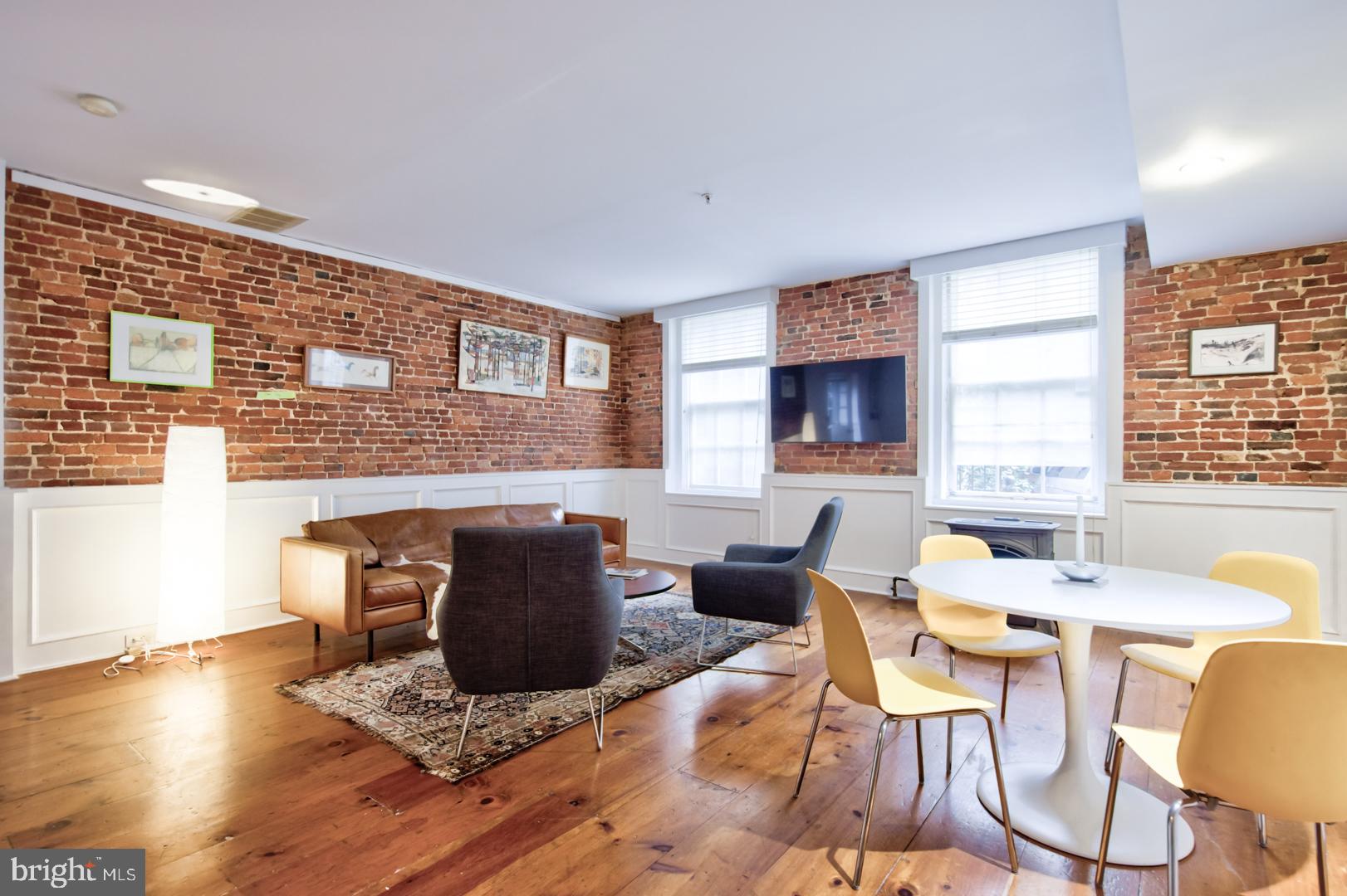 OLD CITY - Residential