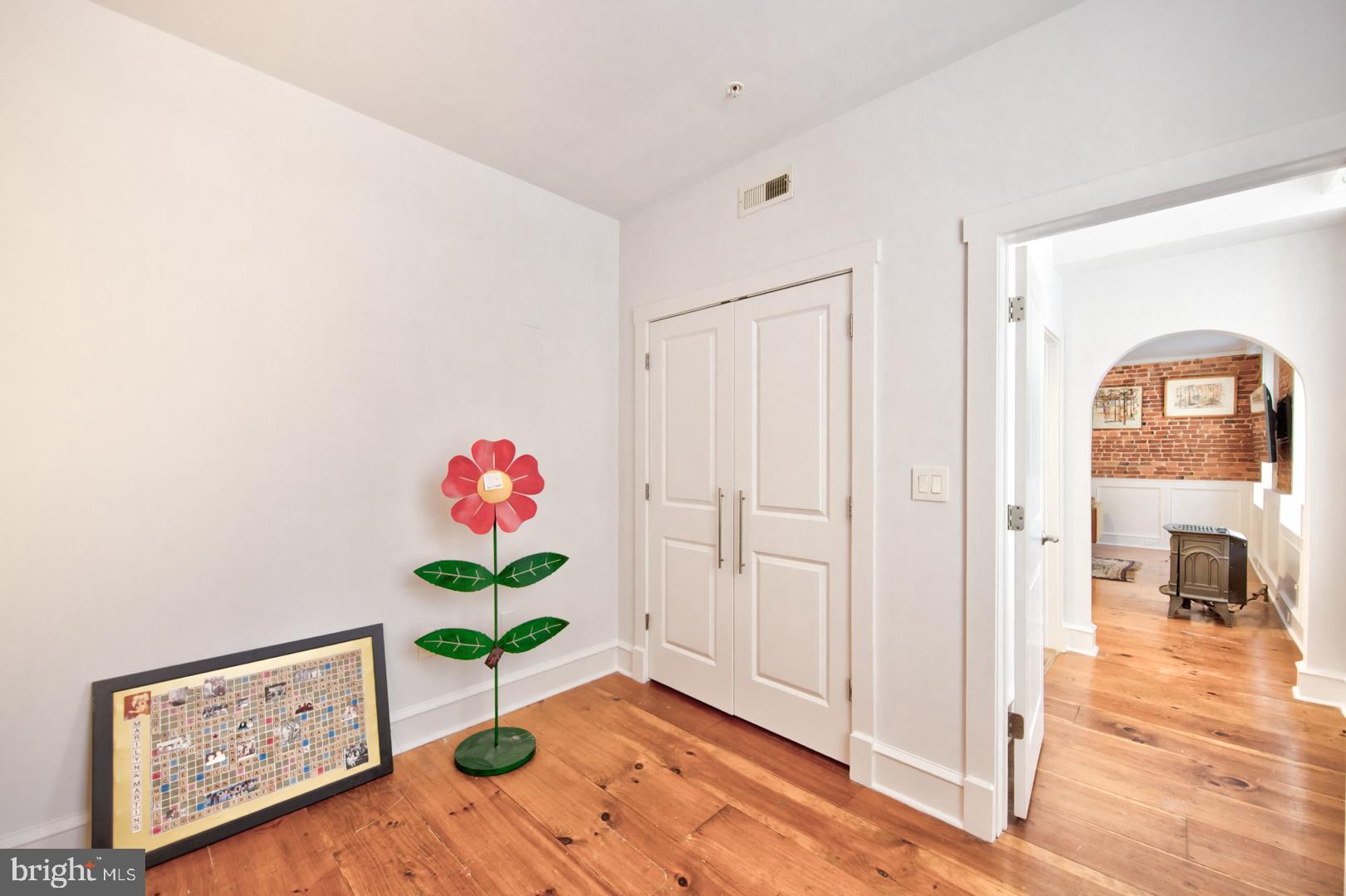 OLD CITY - Residential