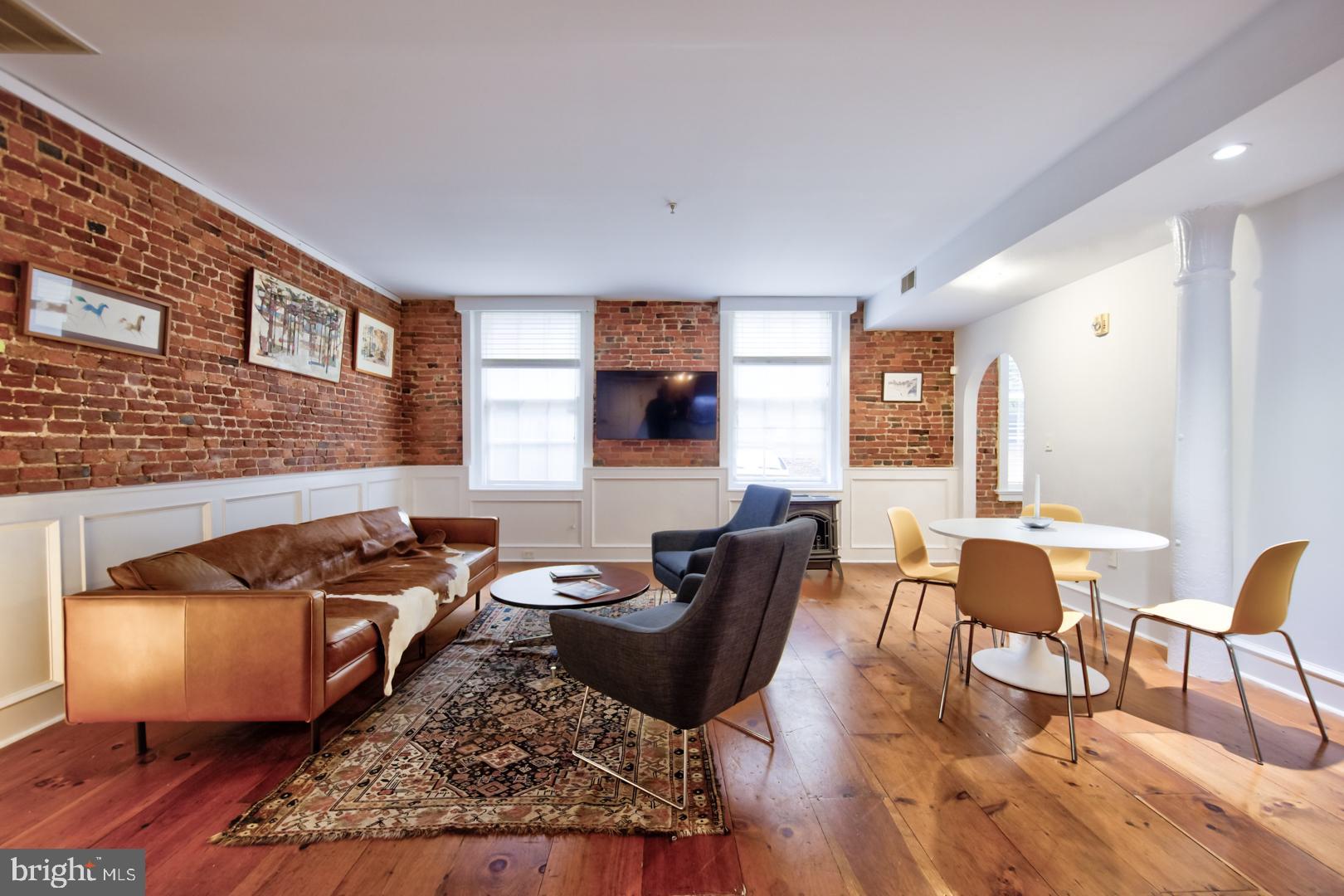 OLD CITY - Residential