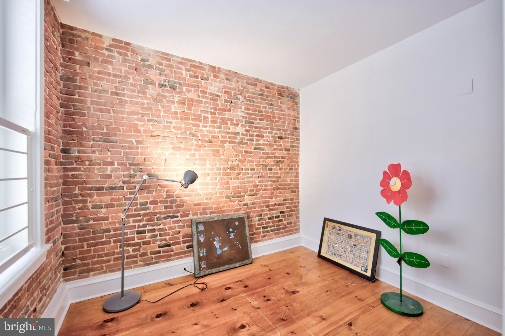 OLD CITY - Residential