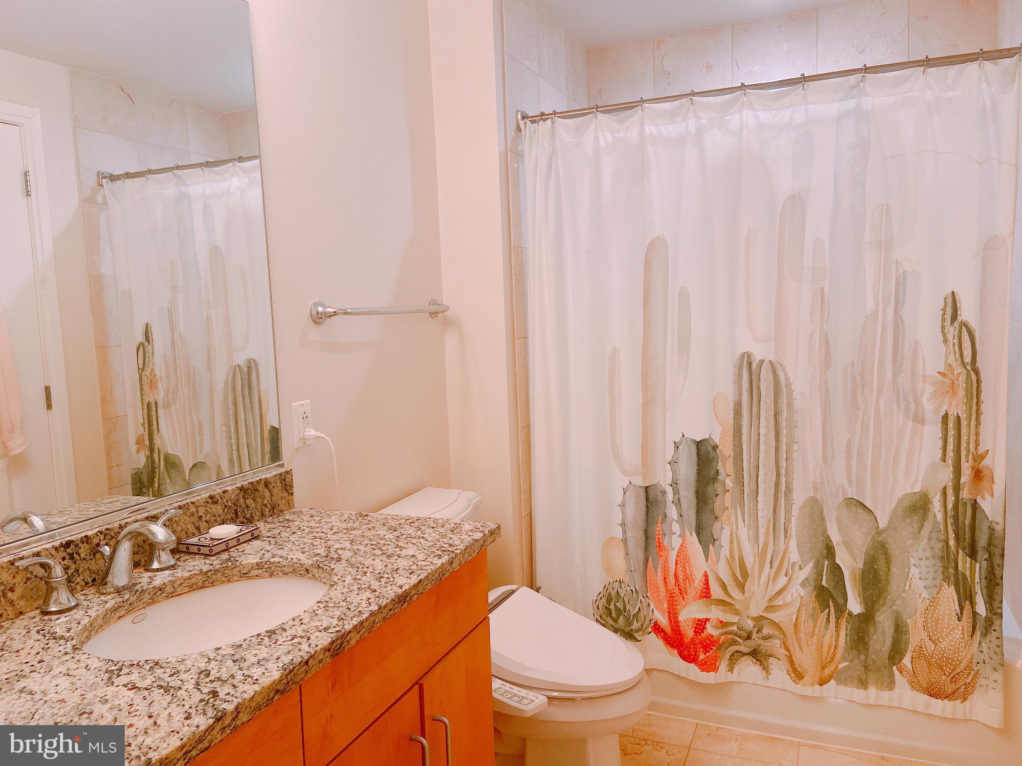 ONE PARK CREST CONDOMINIUM - Residential