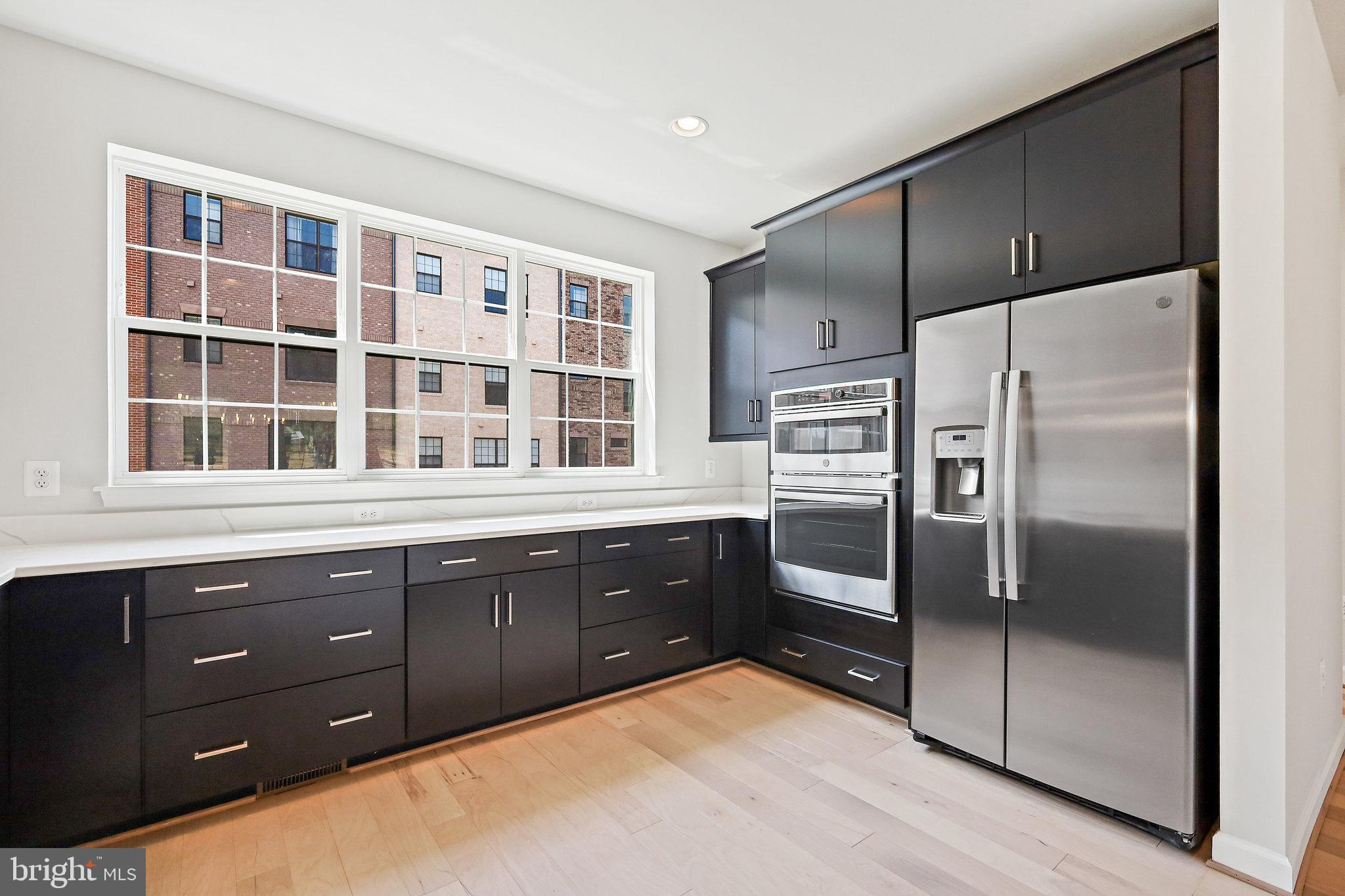 POTOMAC OVERLOOK - Residential