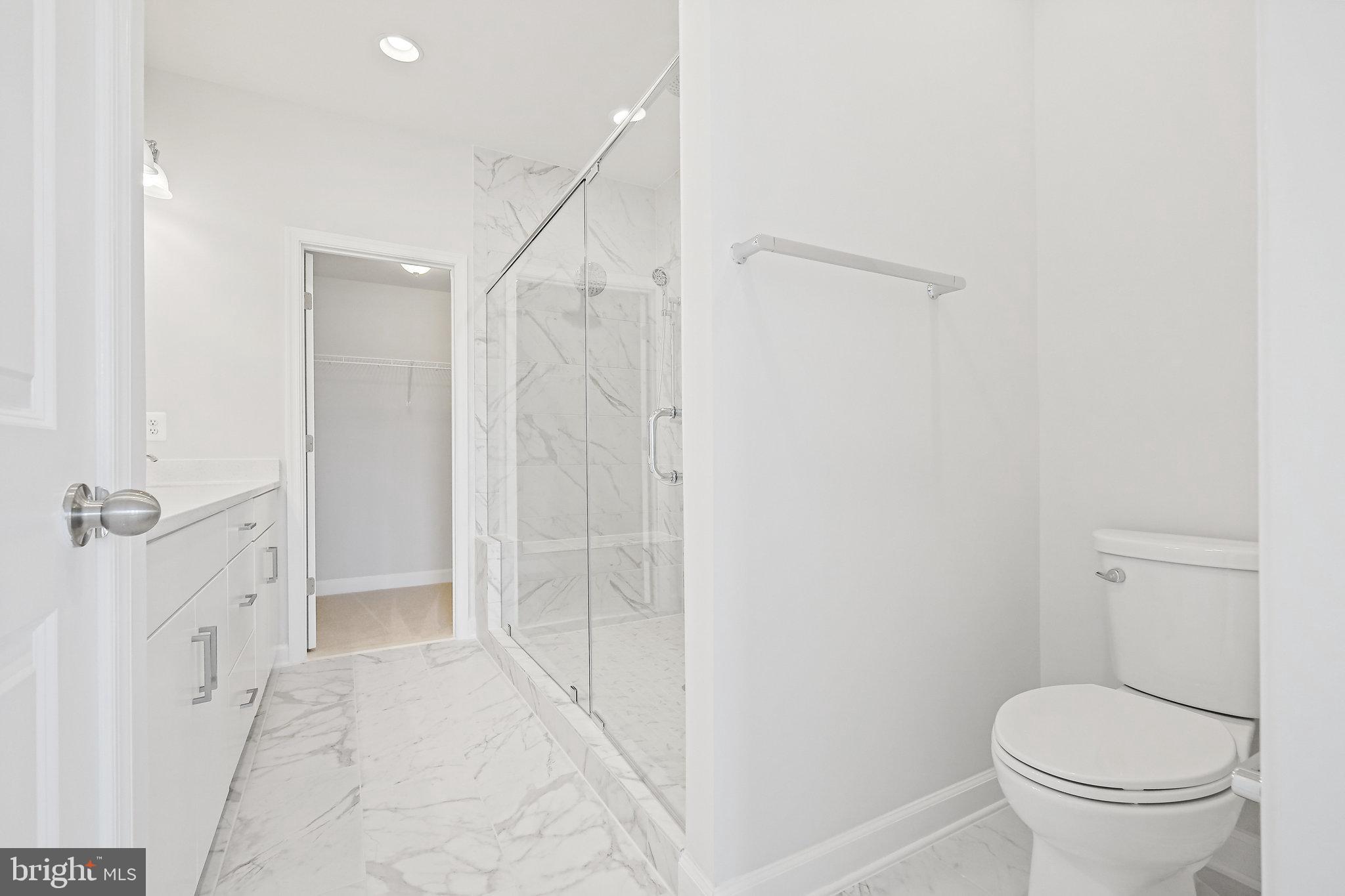 POTOMAC OVERLOOK - Residential