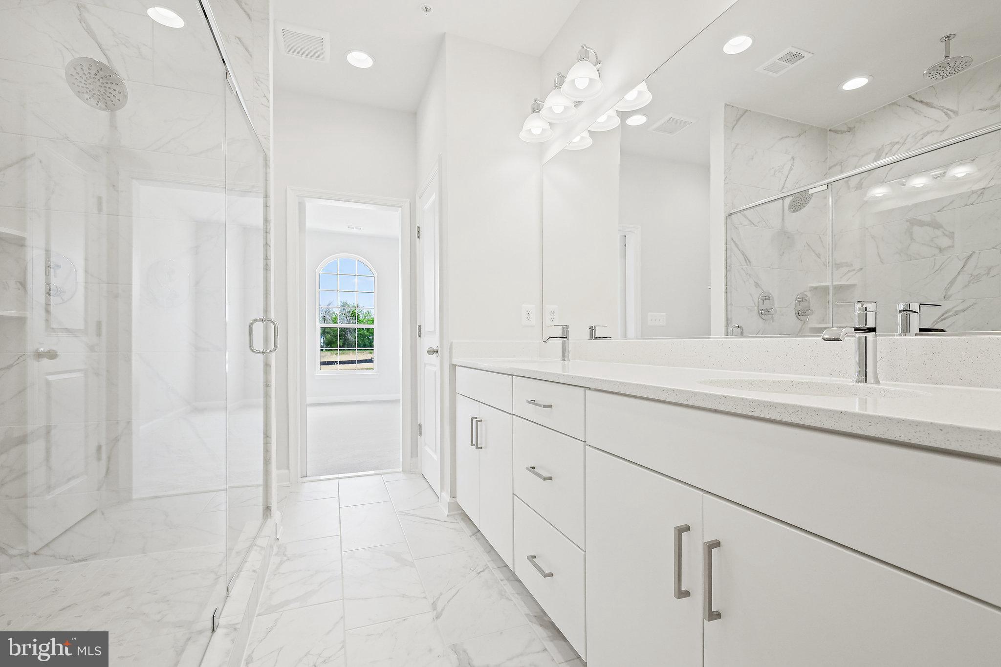 POTOMAC OVERLOOK - Residential