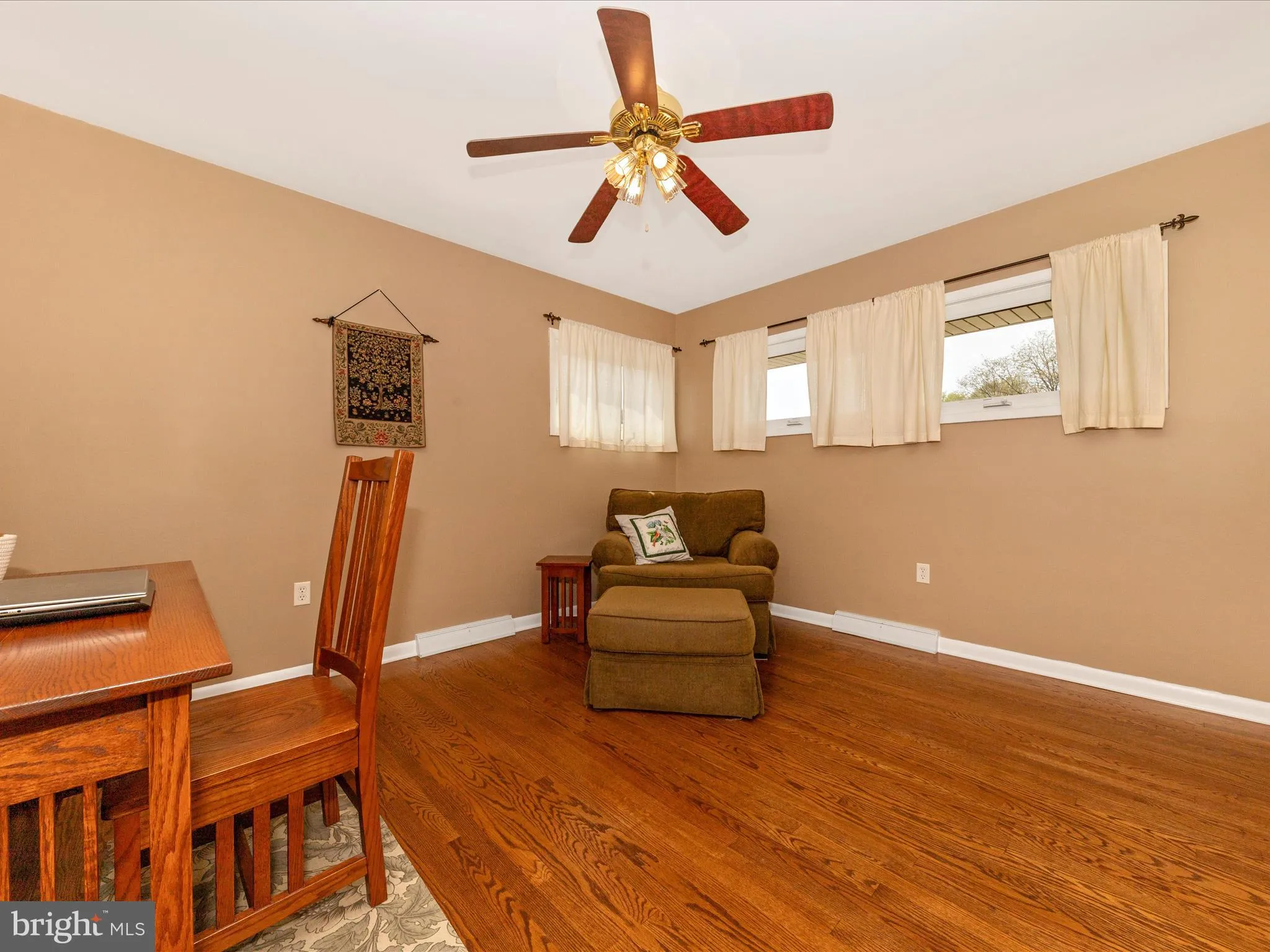 Hagerstown, Maryland 21740, United States, 4 Bedrooms Bedrooms, ,3 BathroomsBathrooms,Residential,Contingent,109251