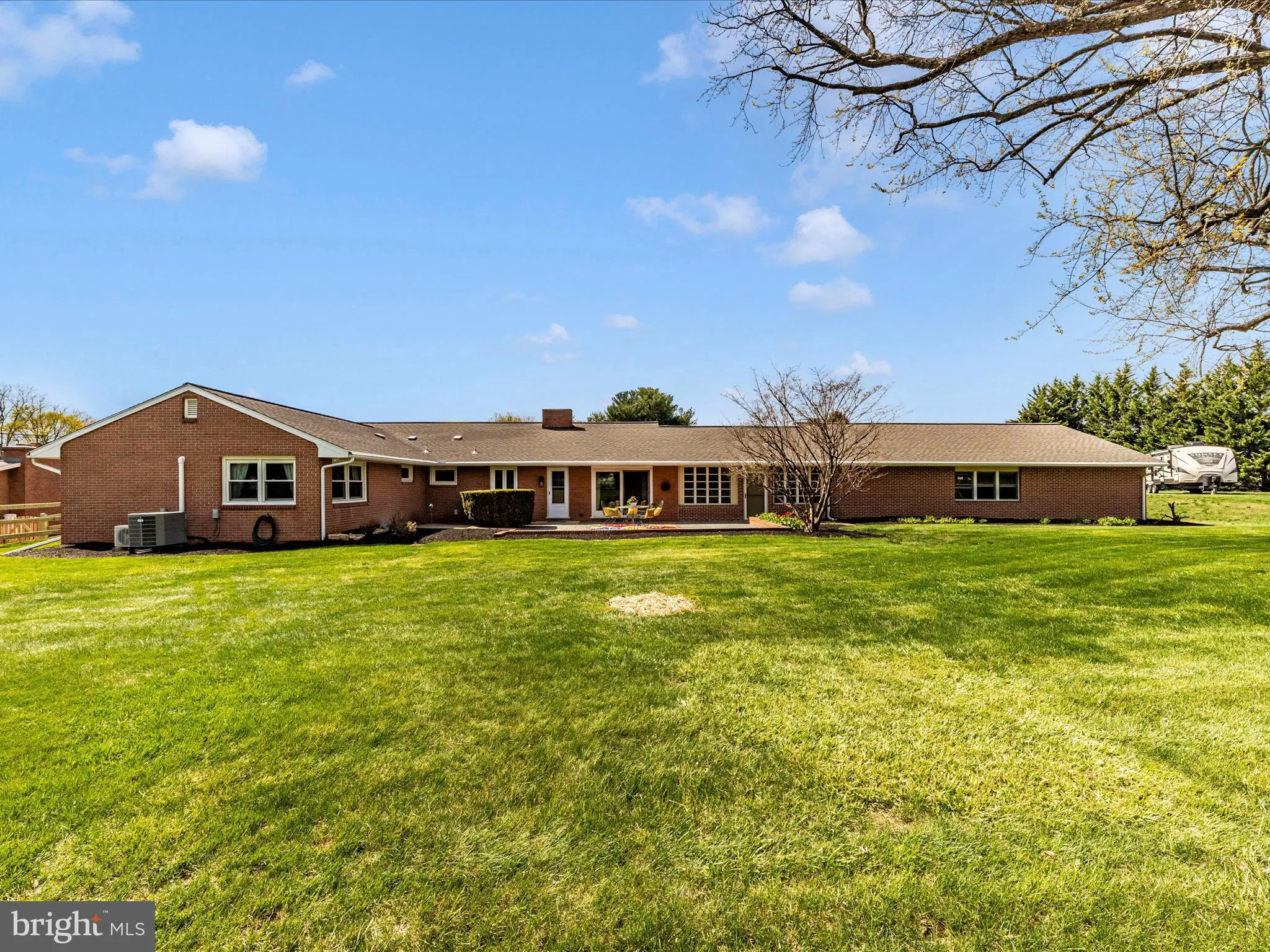 Hagerstown, Maryland 21740, United States, 4 Bedrooms Bedrooms, ,3 BathroomsBathrooms,Residential,Contingent,109251